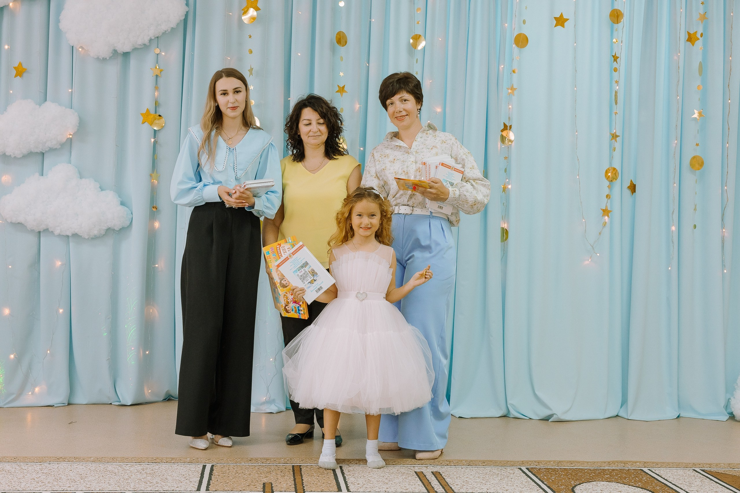 Выпускной в ДС -29. Выпускные альбомы Натальи Бутко: Новороссийск, Анапа, Геленджик