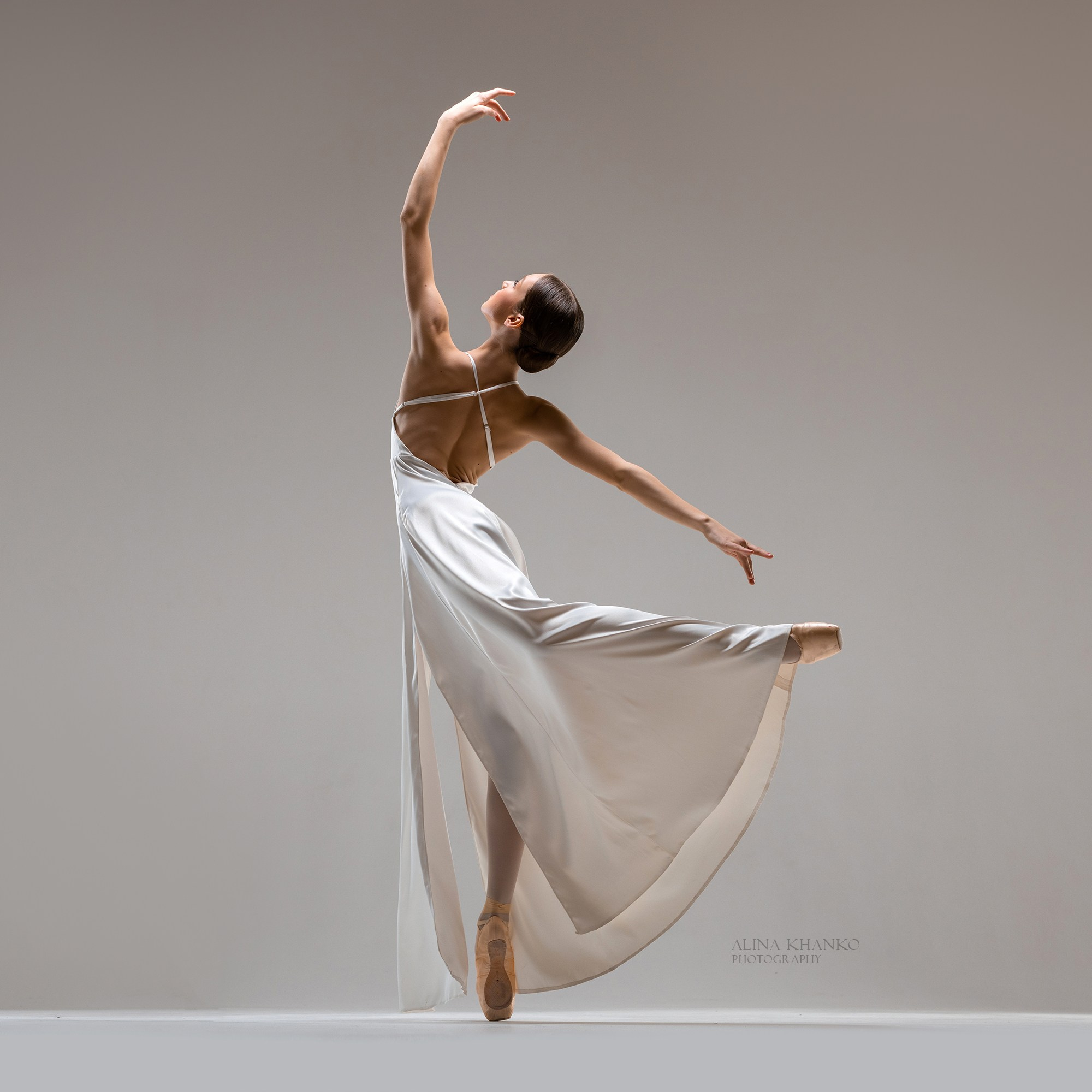 Платье белое Элегия напрокат. Балетный фотограф Алина Ханько — Душа Балета
