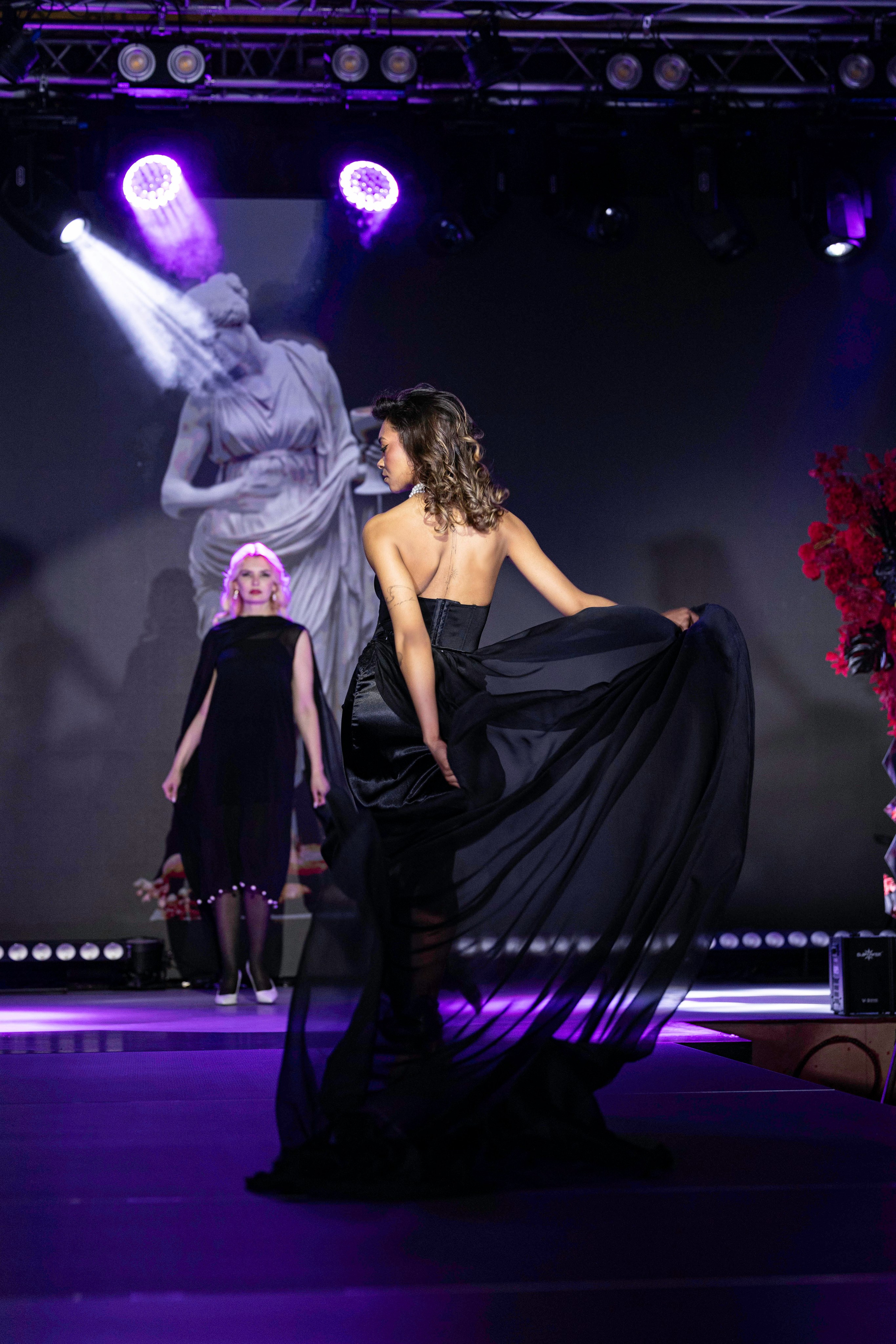 Модный показ «ИСКУШЕНИЕ» Казино Шамбала. Фотограф Olya Posnimay