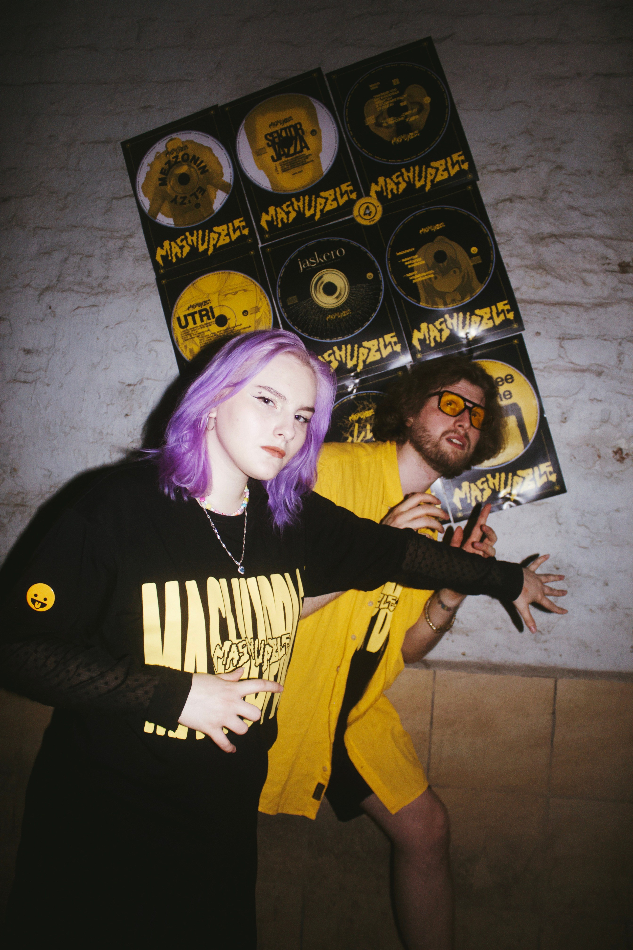 Съемка мерча MASHUPBLE. Концертный и портретный фотограф в Москве Соня Спросонья