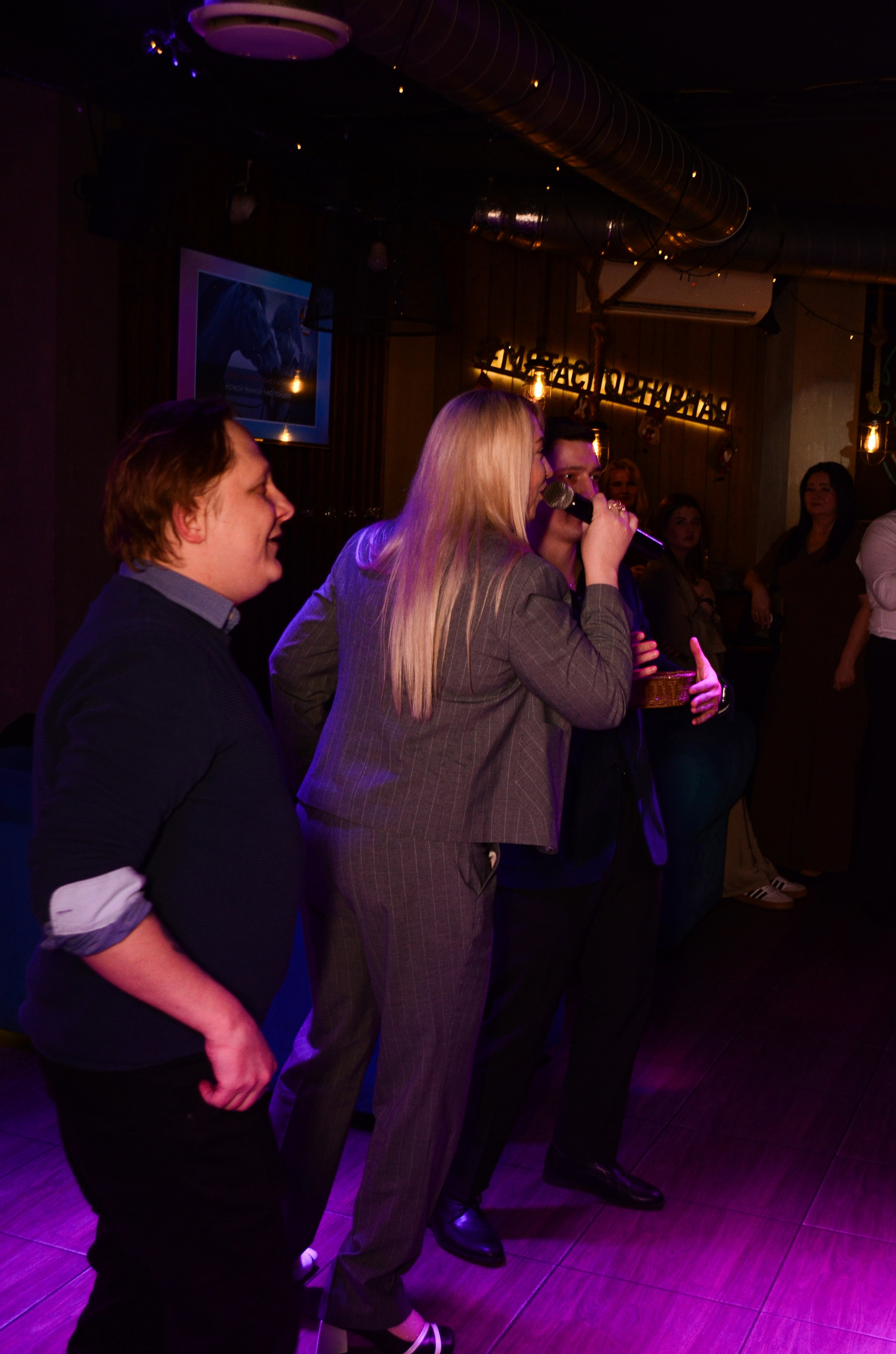 24.12.25 New Year Party. Мята Спортивная — Кальянная, караоке, бар в Минске