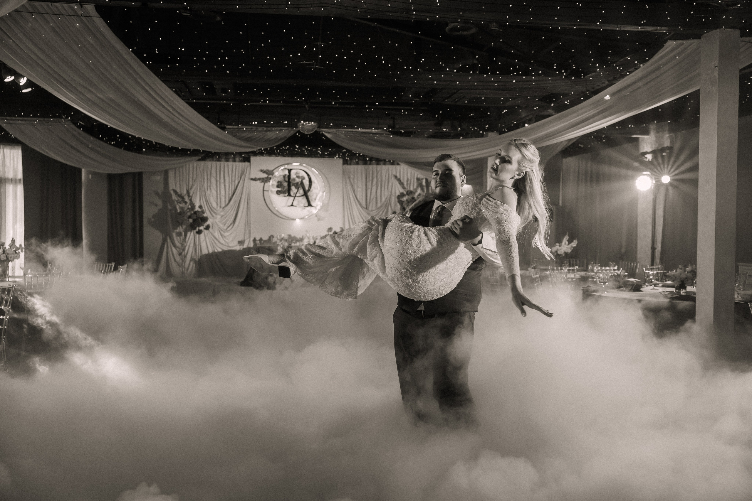 Даниил и Алина. Вечер любви. Свадебная фотография. Арина Рубах