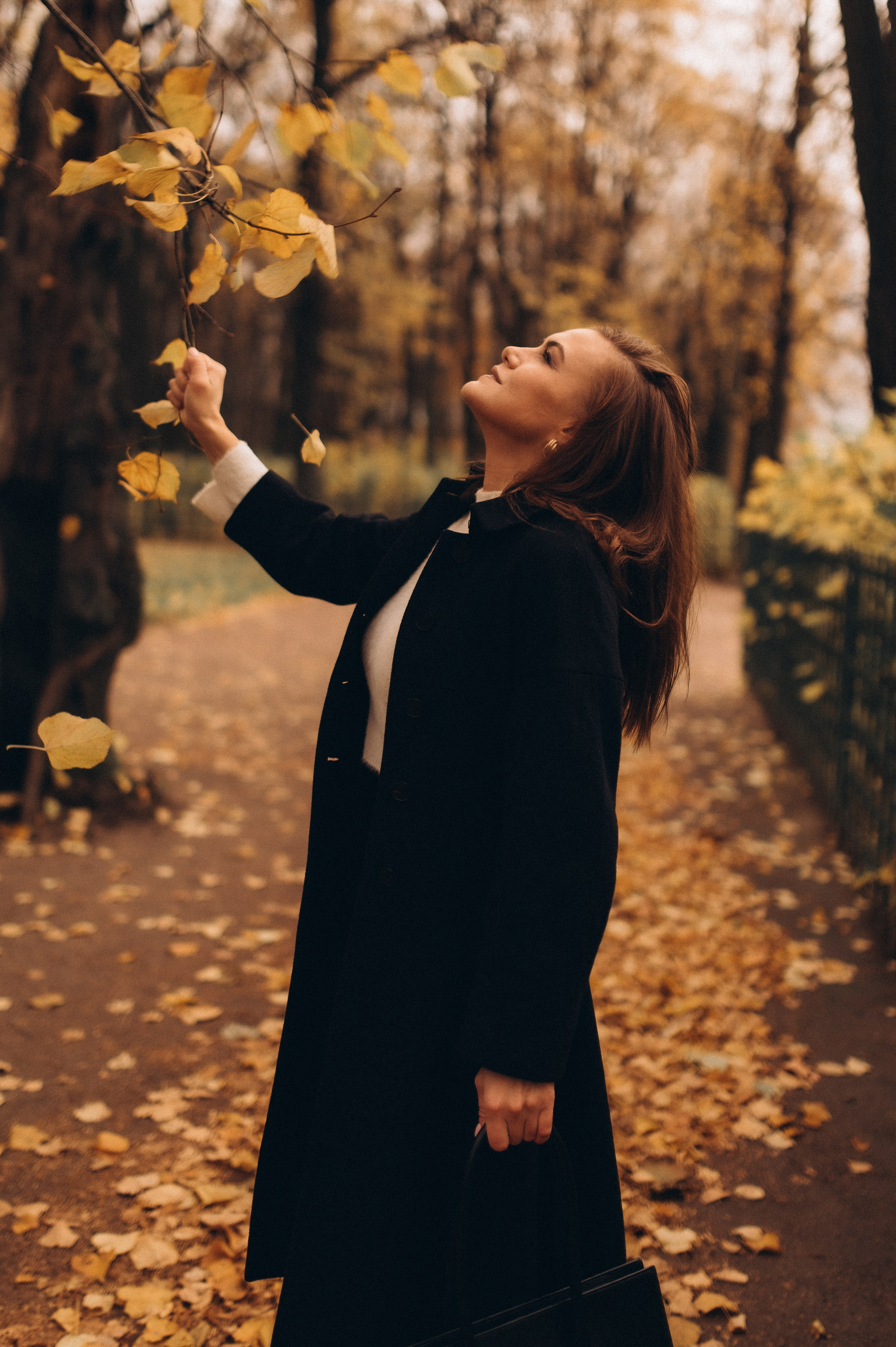 Осенняя индивидуальная фотопрогулка летний сад. Фотограф ПИТЕР СПБ Надежда Баранова