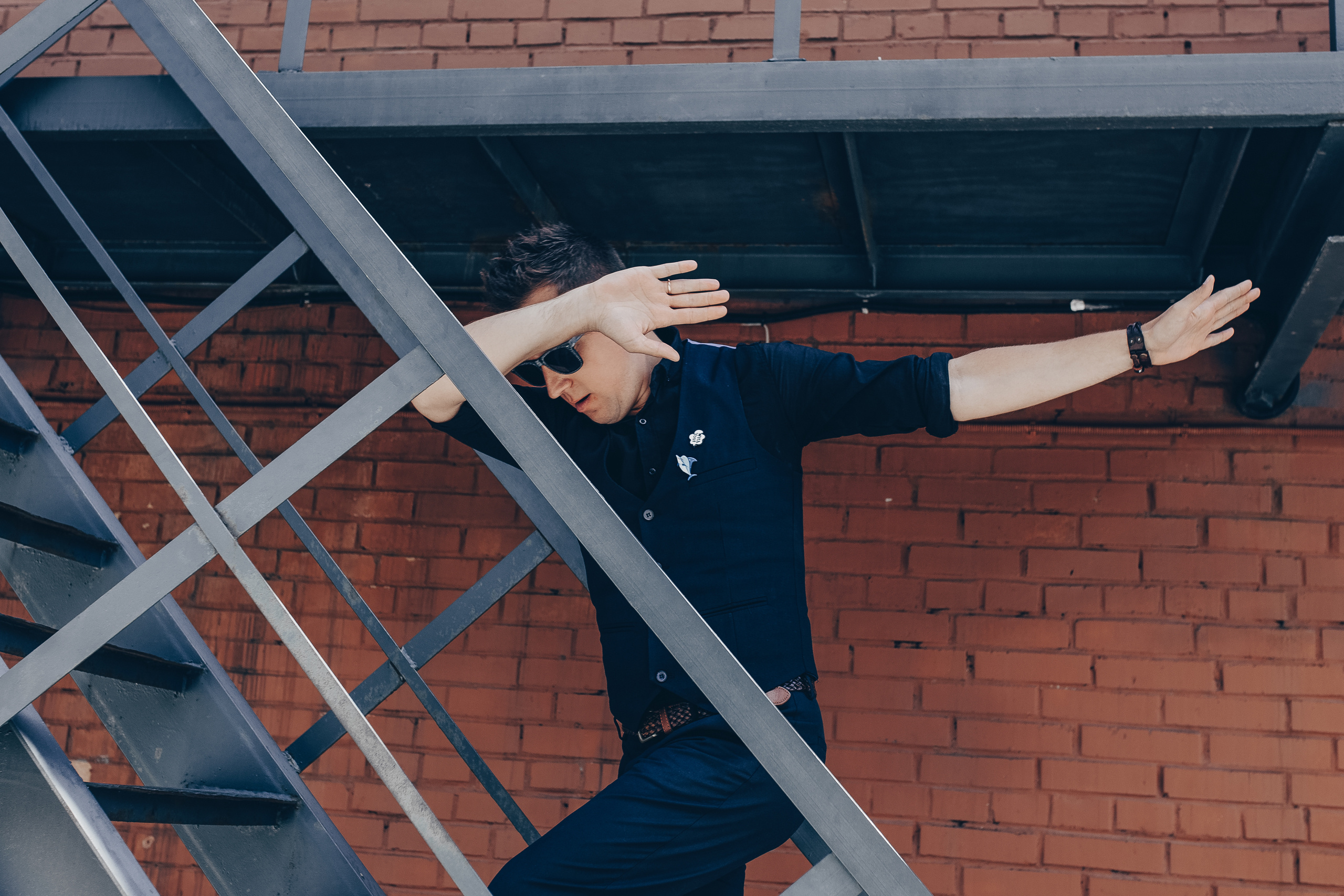 Ведущий Алексей Зубков. Ведущий на свадьбу в Москве Зубков Алексей