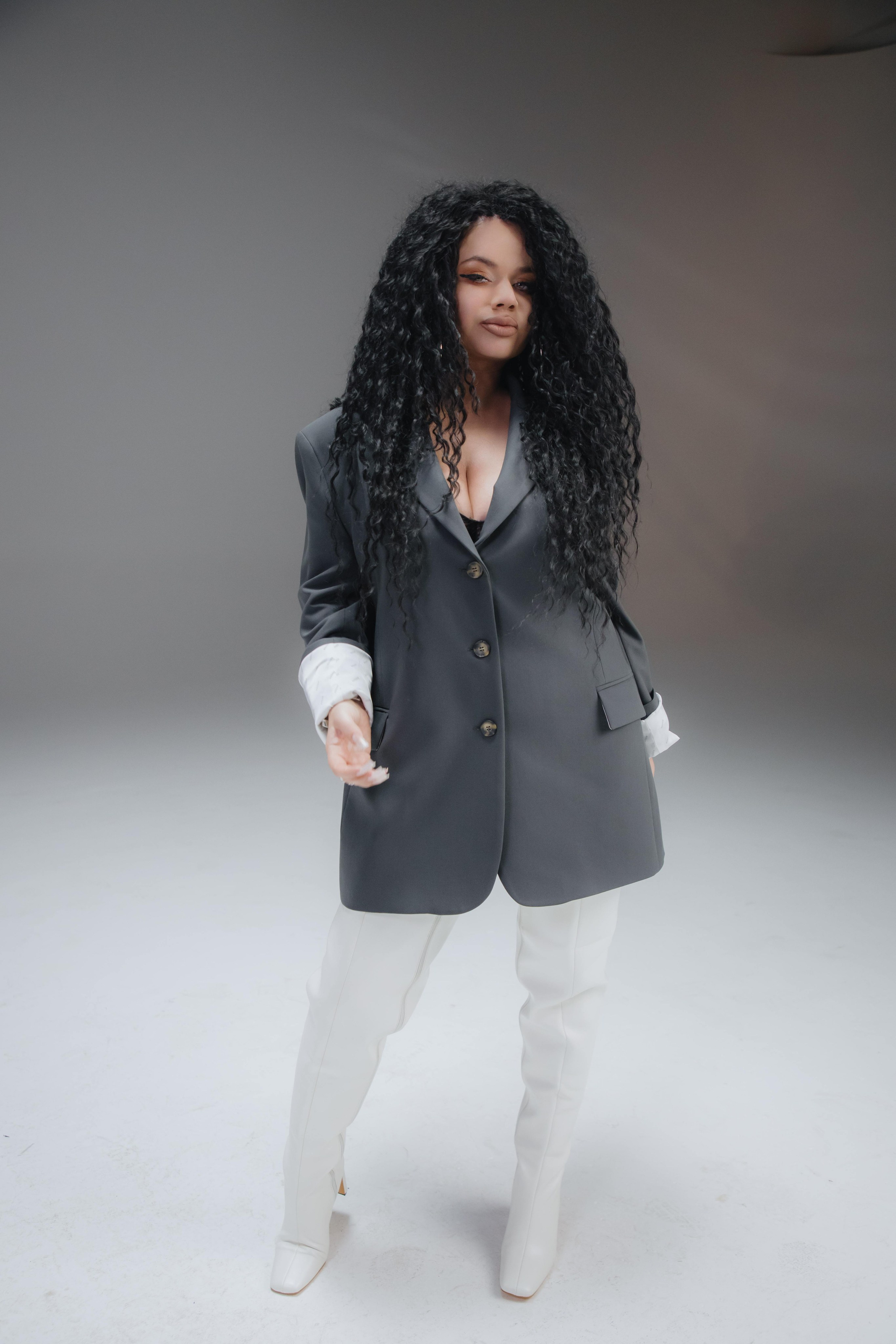 Съемка клипа Юлианны Карауловой и Бьянки. Фотограф в Москве и Санкт-Петербурге Дарина