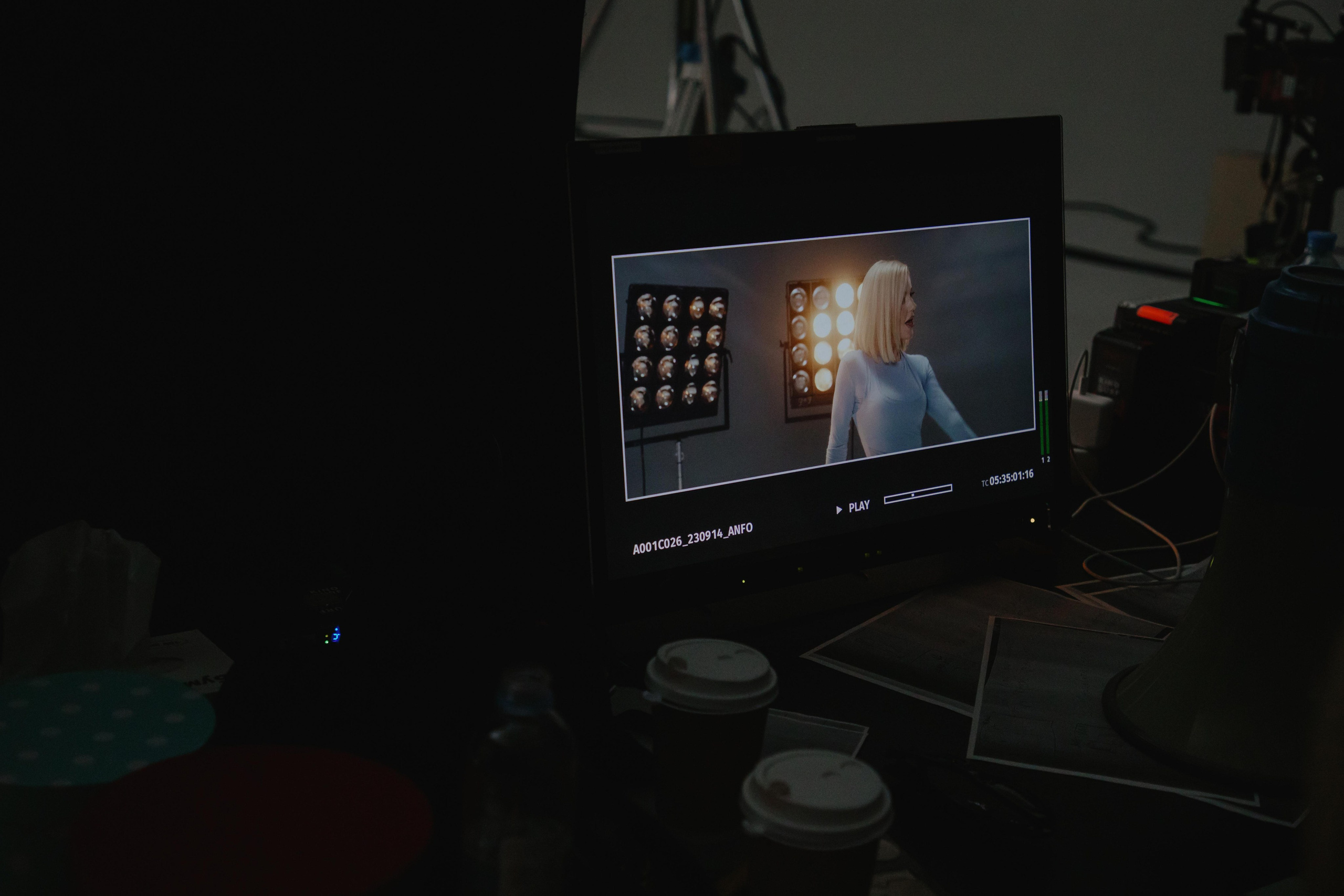 Съемка клипа Юлианны Карауловой и Бьянки. Фотограф в Москве и Санкт-Петербурге Дарина