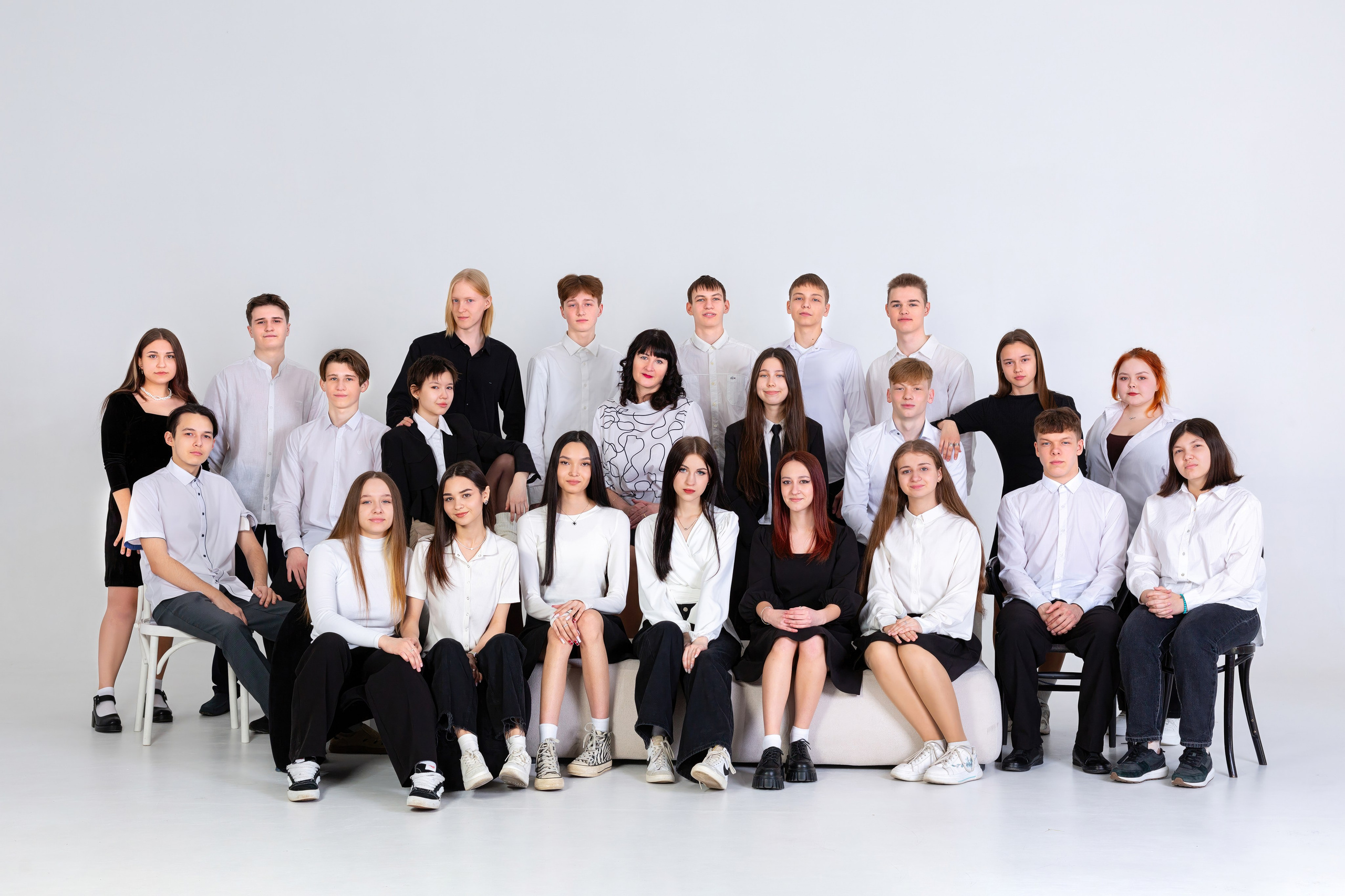 Фотоальбомы СТАРШЕКЛАССНИКИ. Студия «Фокус» детская фотография Ольги Поповой г. Бийск