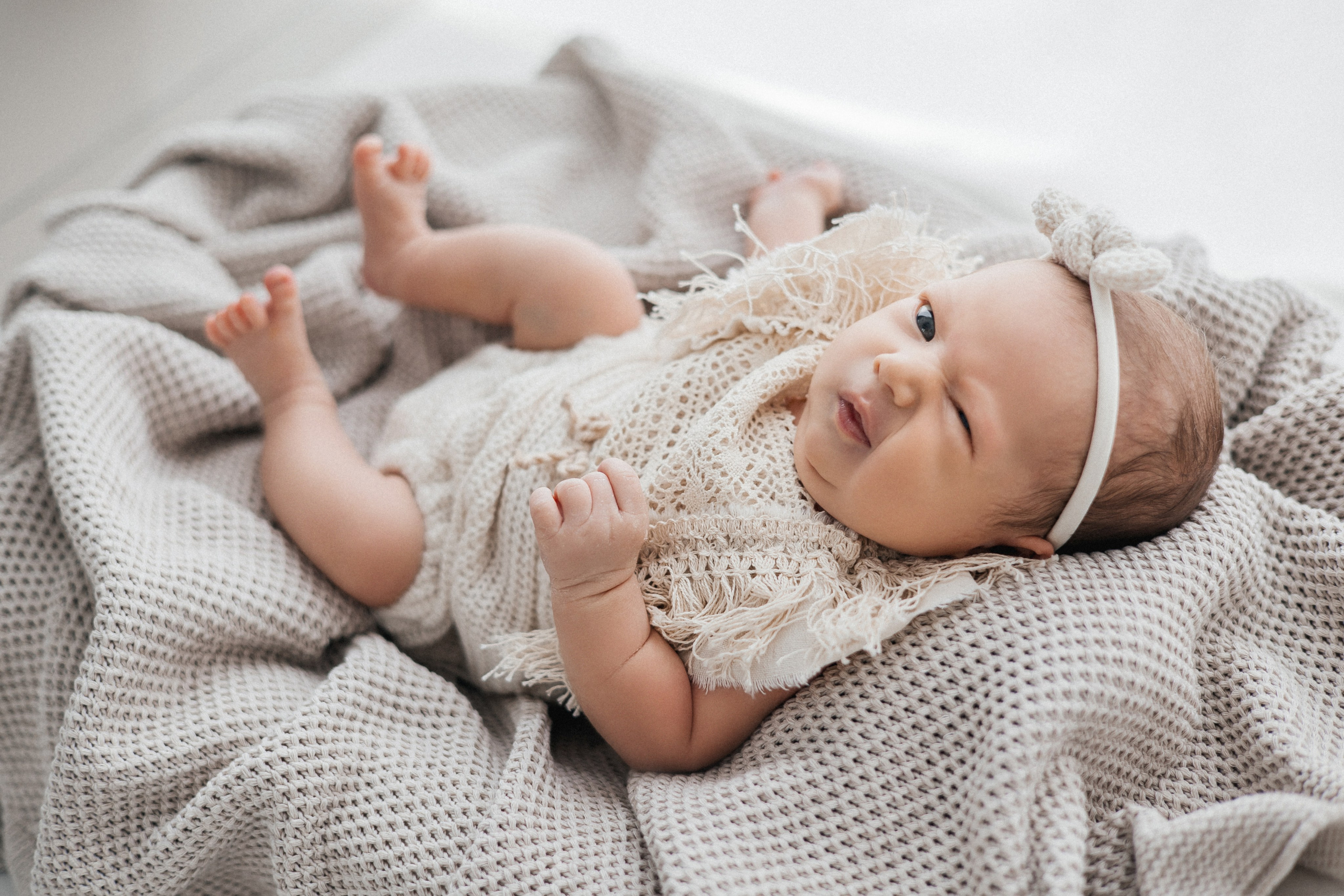 Мия, пакет «Мини» + кадры с родителями, 9 дней. Фотограф новорождённых Екатерина Боброва. Ульяновск