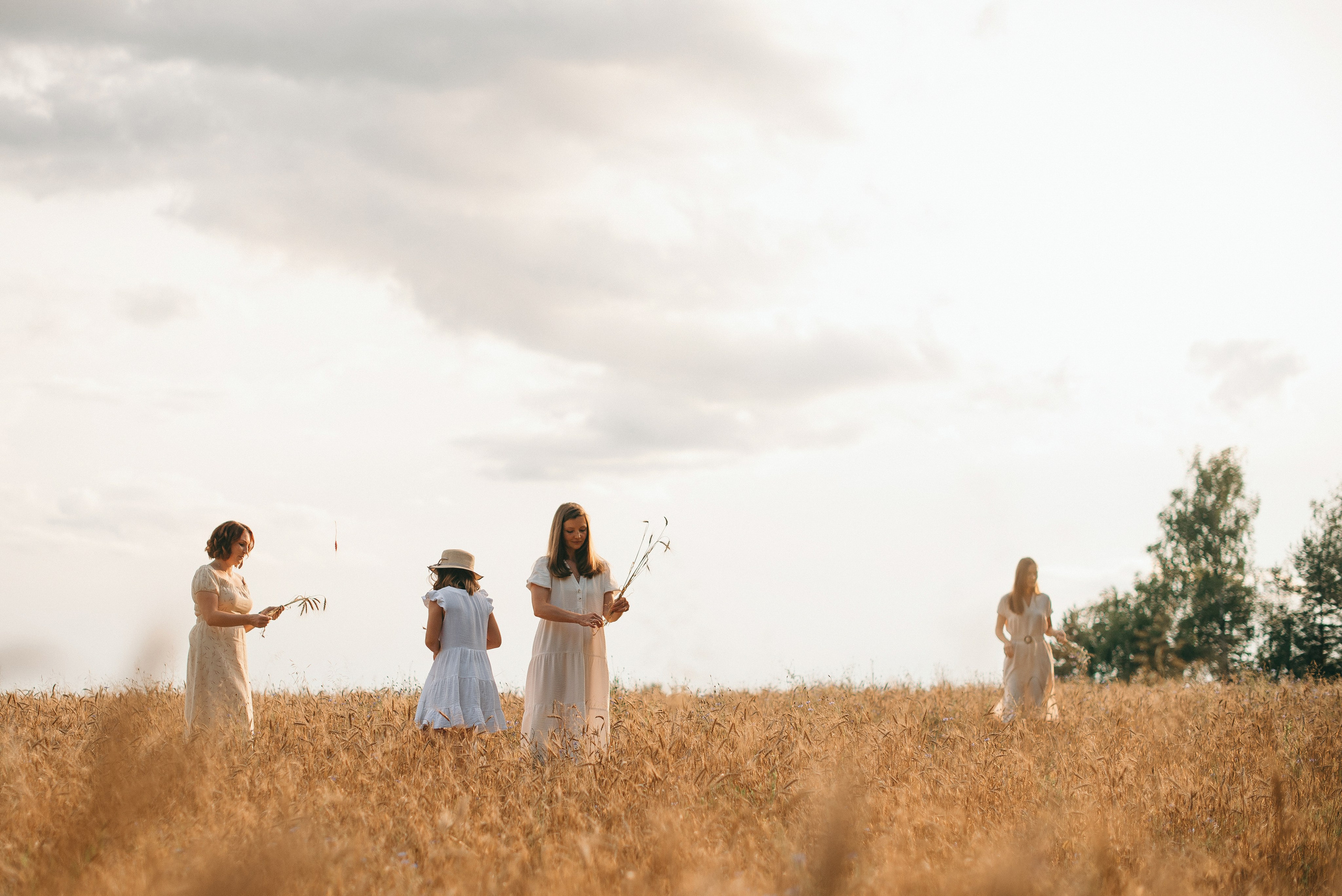 Семейная фотосессия на природе. Семейный и детский фотограф в Обнинске, Калуге, Москве