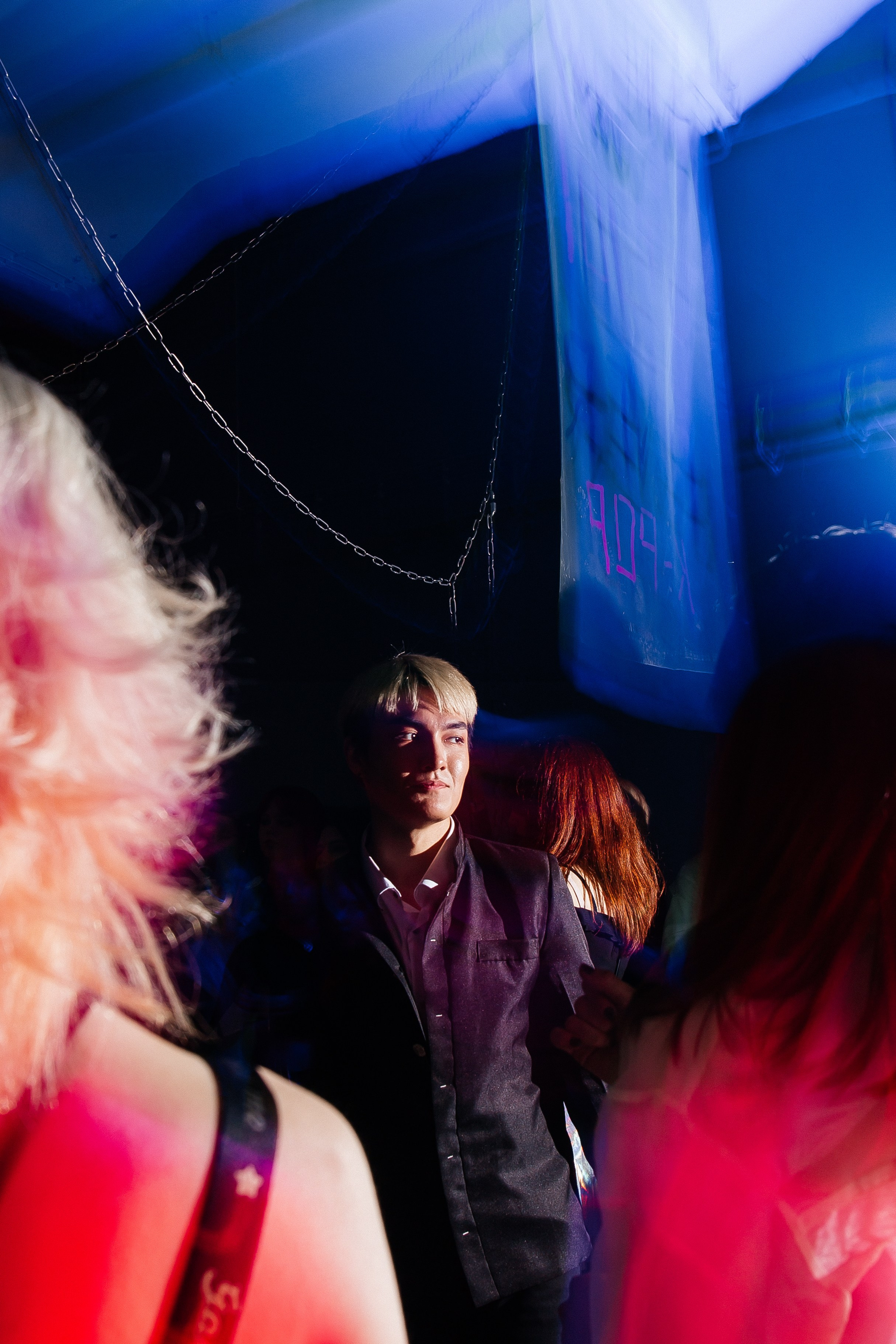 Cyberpunk K-POP Party. Свадебный и портретный фотограф в Новосибирске Любовь Исакова