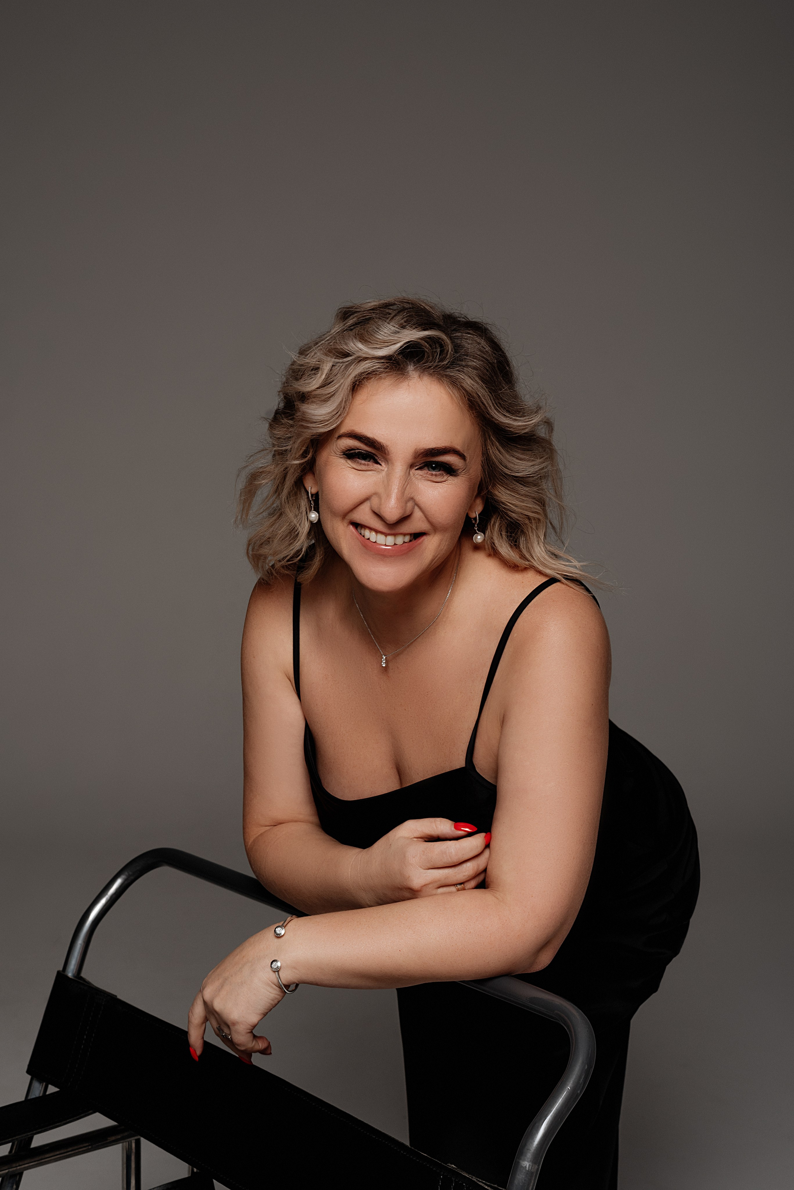 Студийная на циклораме. Фотограф Алексин, Тула