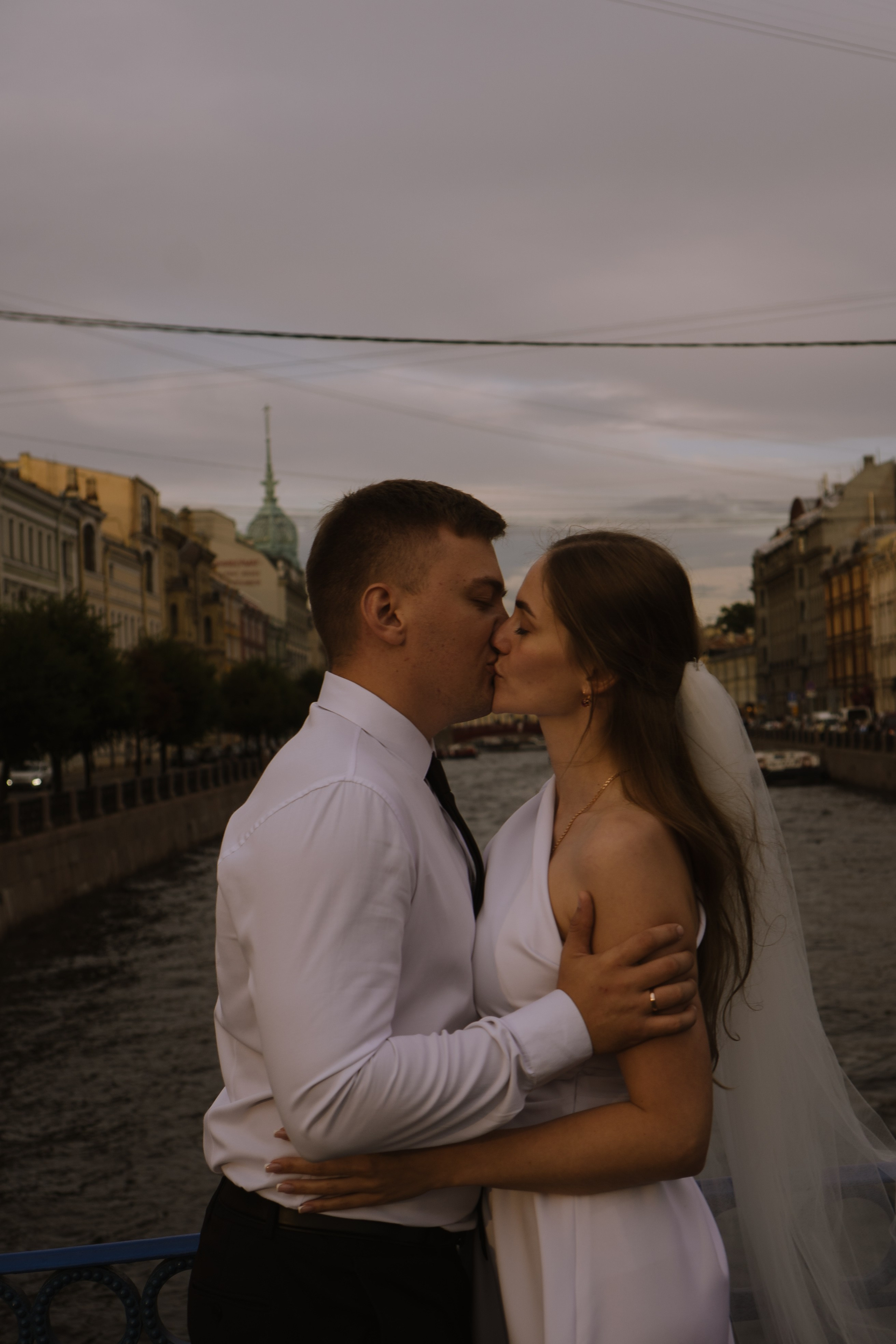 СВАДЕБНАЯ СЬЕМКА С ИСАКИЕВСКИМ СОБОРОМ, АСТОРИЯ И ЗАКОНОДАТЕЛЬНОЕ СОБРАНИЕ. Профессиональный фотограф, Санкт-Петербург — Виктория Богомолова