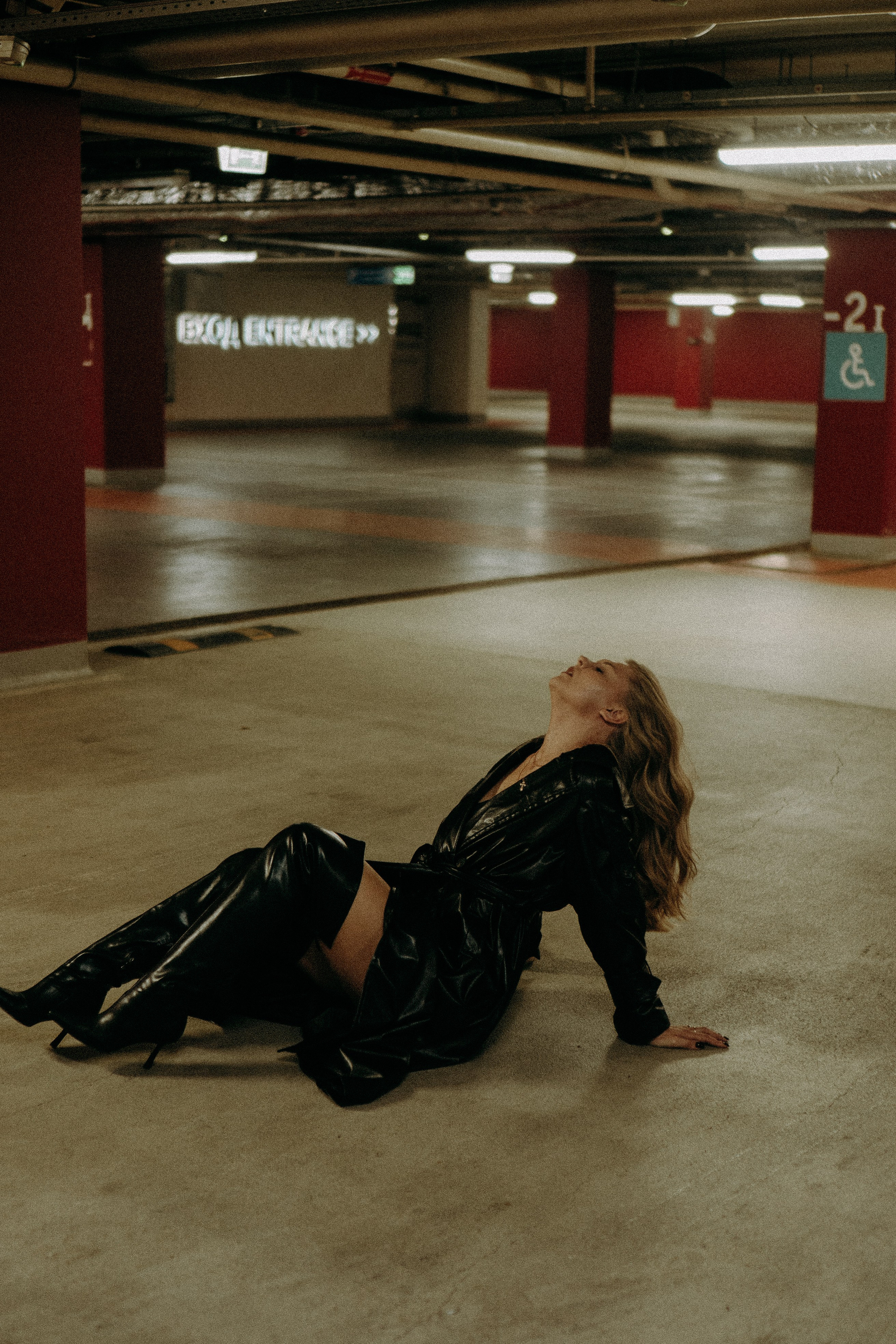 НА ПАРКОВКЕ. Профессиональный фотограф, Санкт-Петербург — Виктория Богомолова