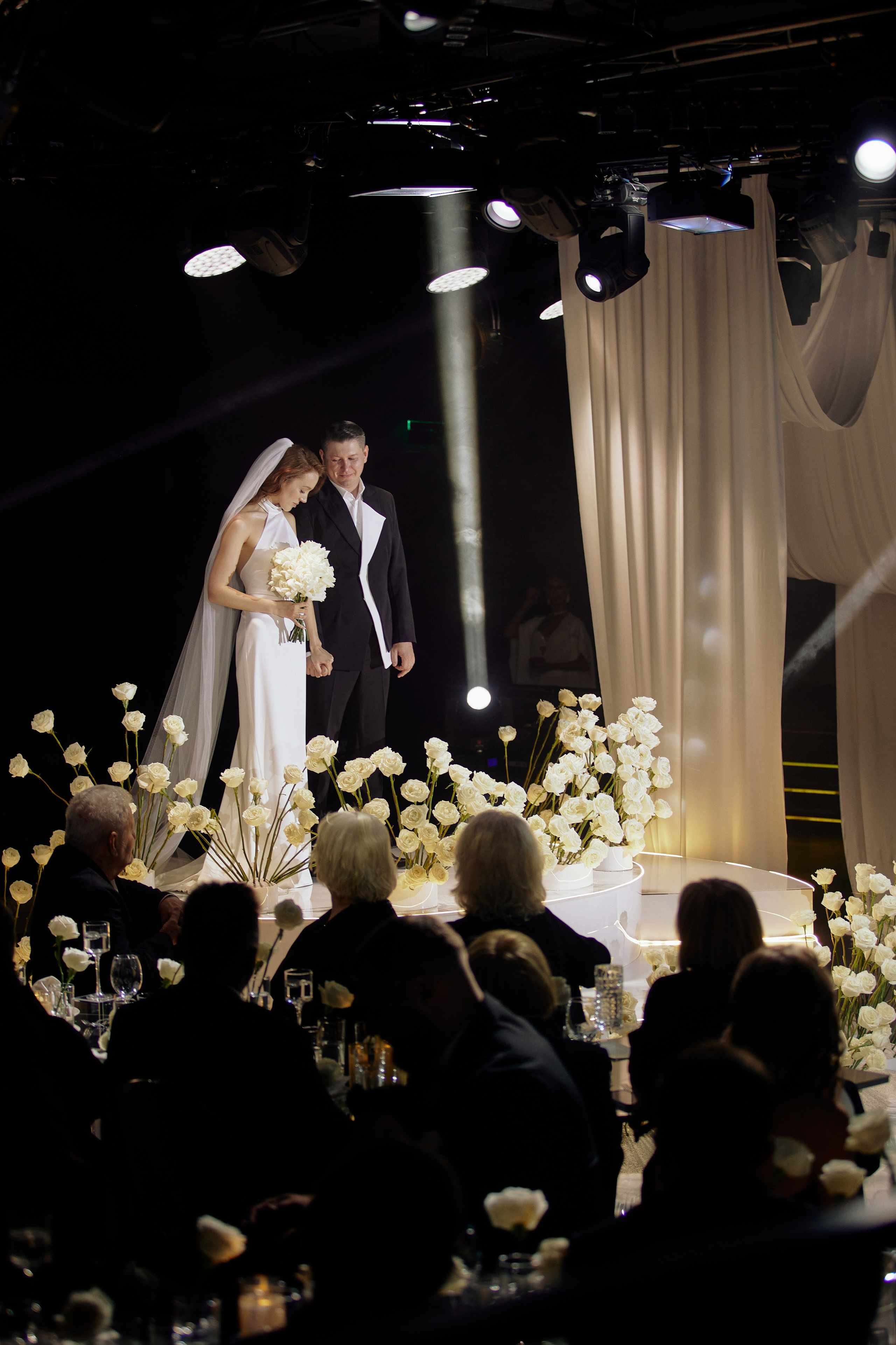 A MIRROR IS ONLY A HEART. Дмитрий Мазуркевич: Профессиональный Репортажный Фотограф