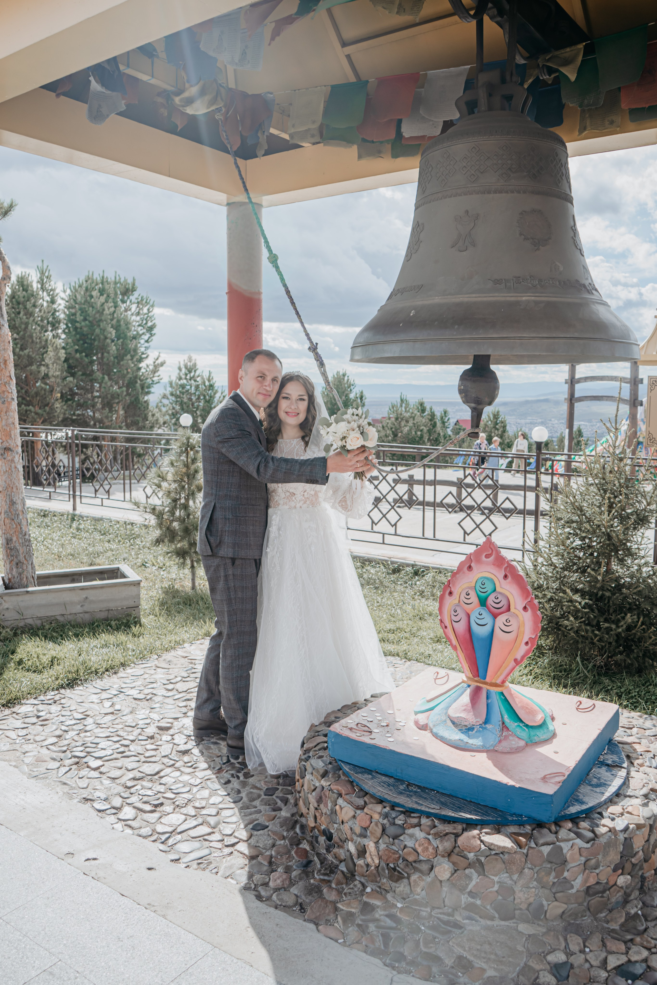 Свадебный фотографии с прогулки в окрестностях Улан-Удэ. Фотограф в Улан-Удэ. Свадебный фотограф в Улан-Удэ