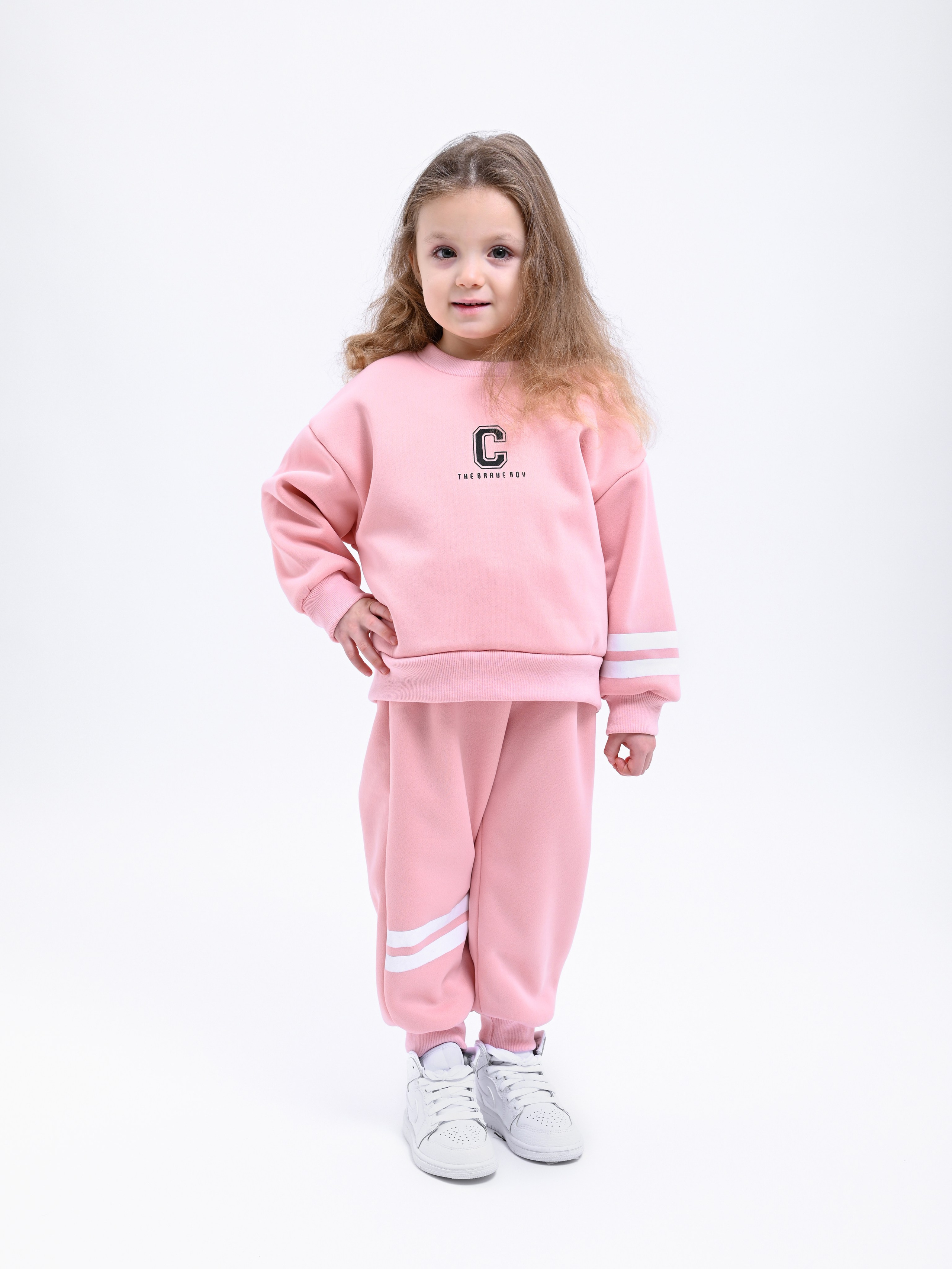 Детские костюмы. Предметный фотограф, фото для маркетплейсов Пятигорск, КМВ