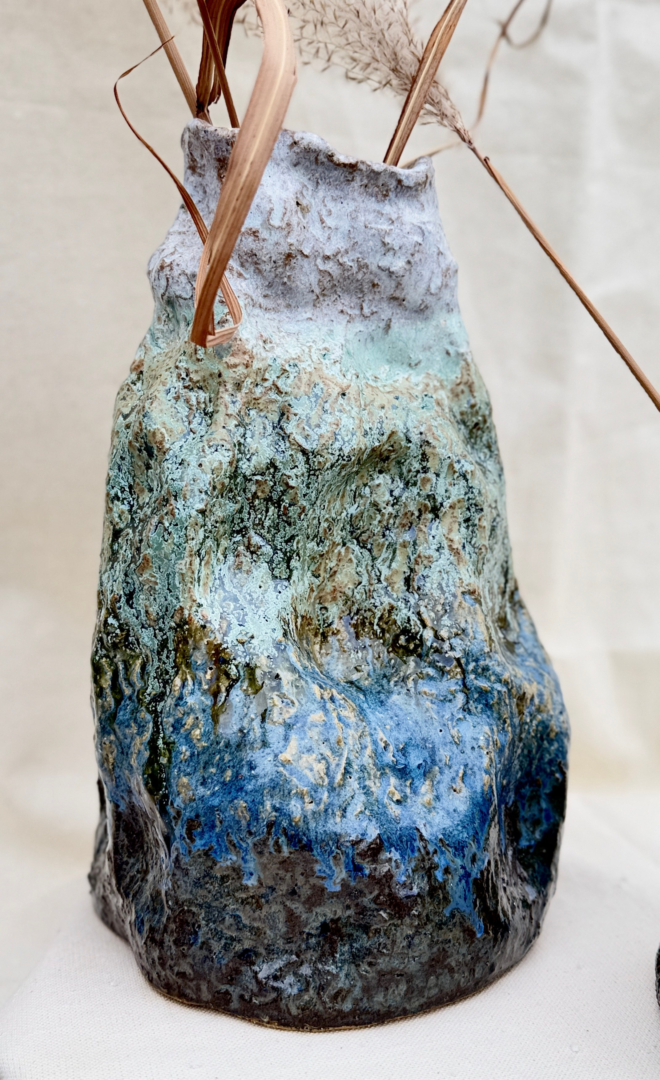 Парные вазы «Послание в бутыле». Арт-керамика Катерины Жизневской