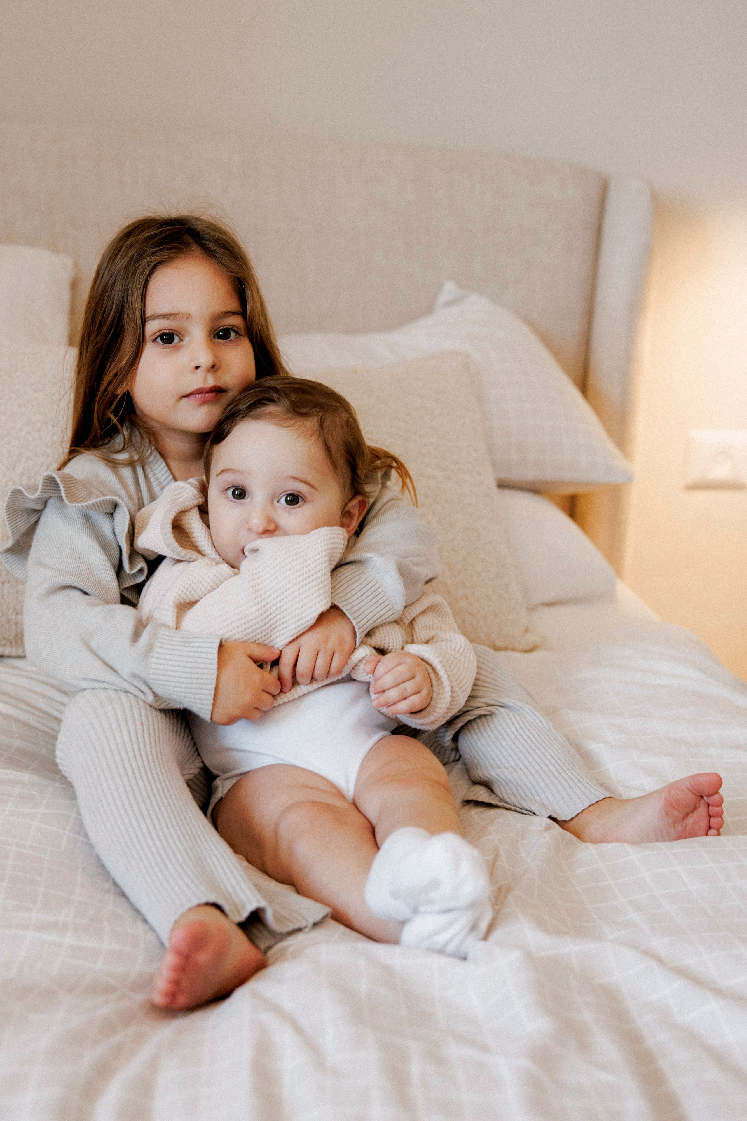 Family photoshoot at home. Главная