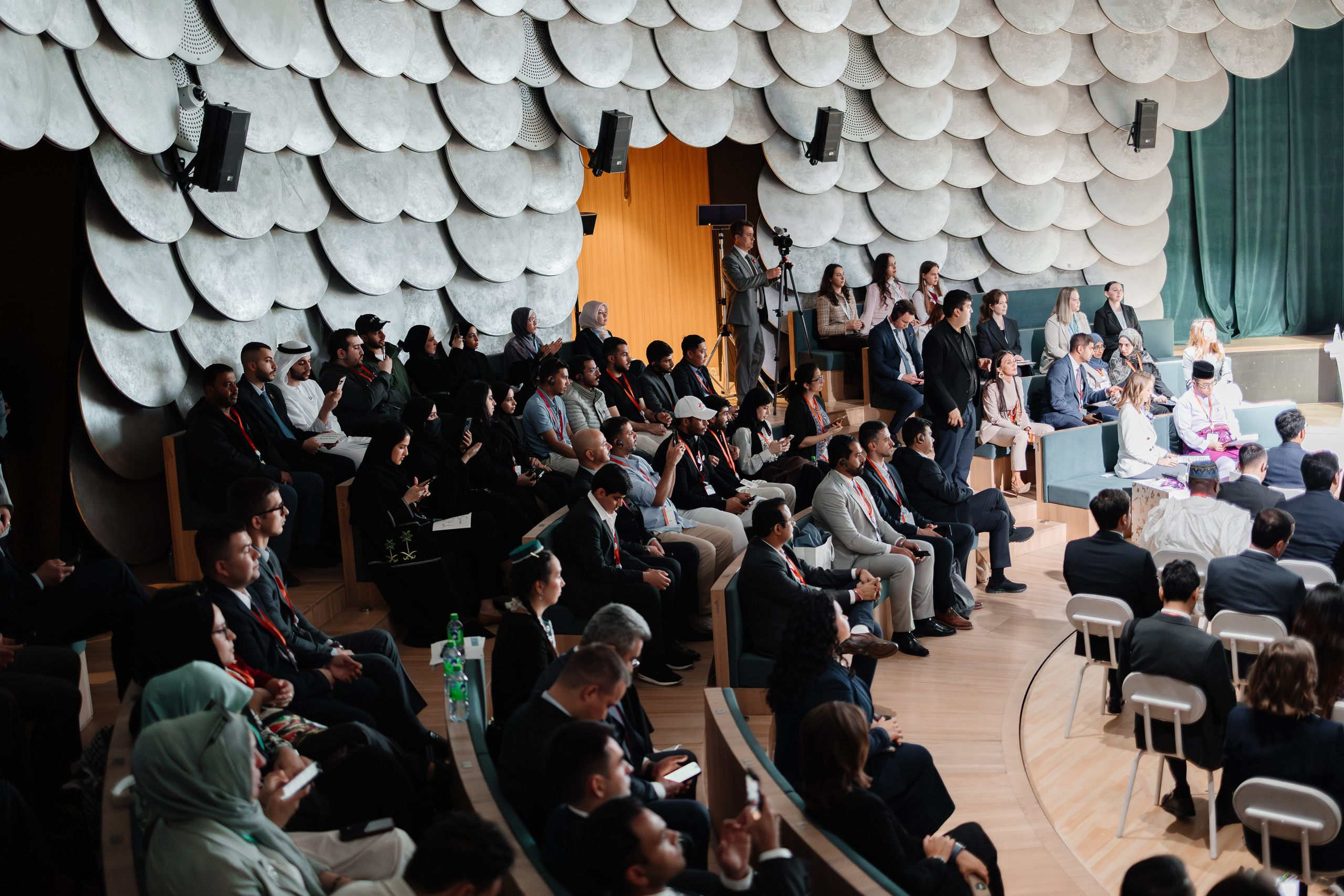 Kazan Global Youth Summit. Портретный и репортажный фотограф в Казани Максим Сипачев