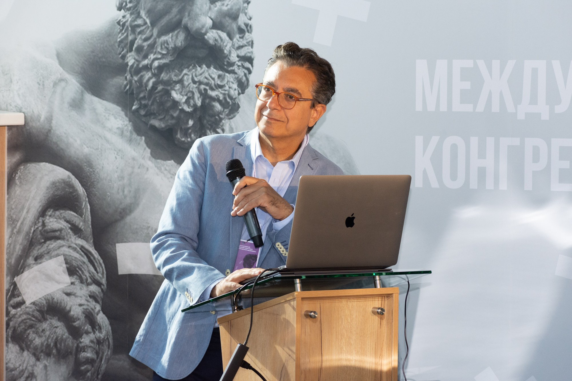 Съезд пластических хирургов. Фотограф Максим Буряк