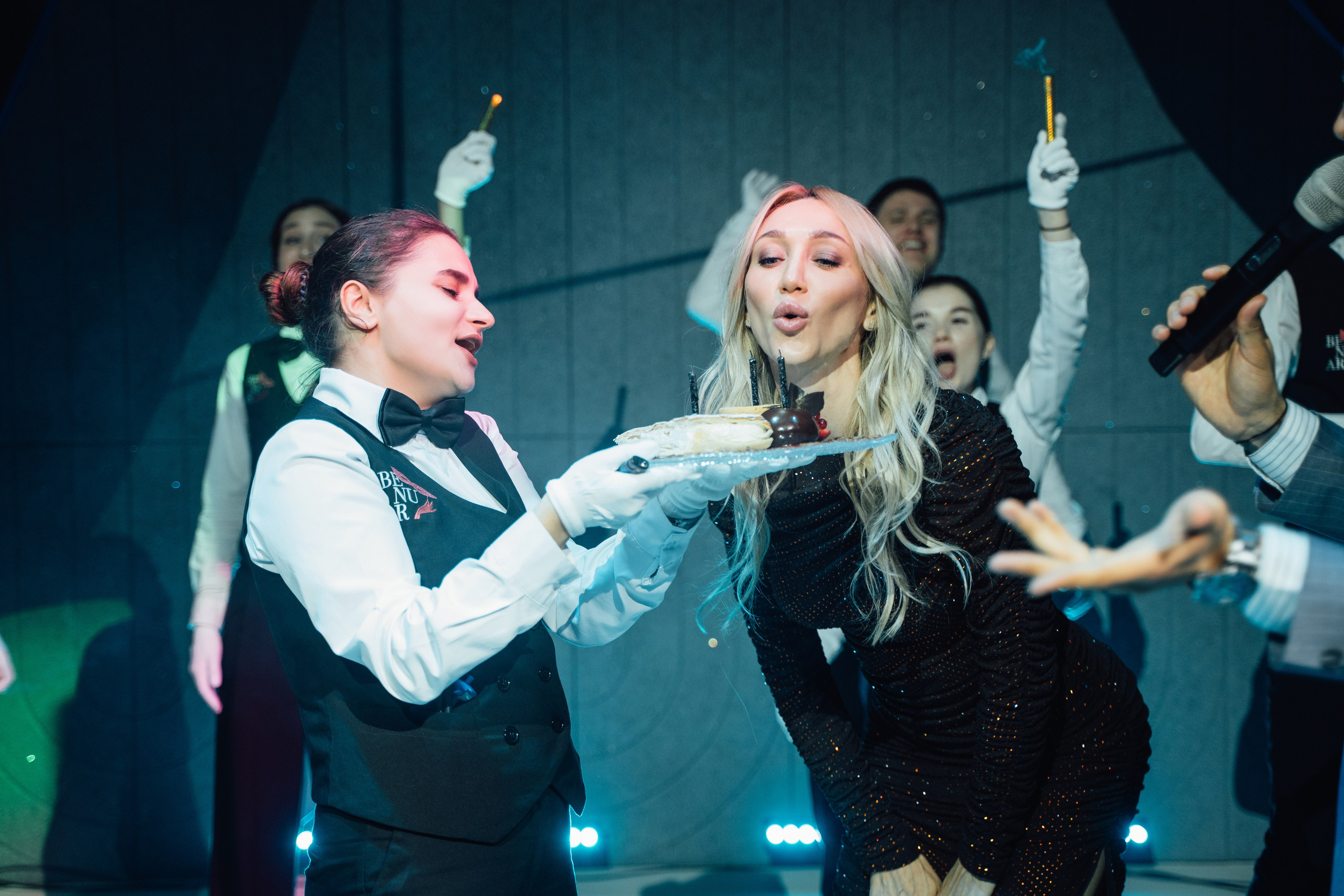 12 апреля (пятница). BENUAR Restaurant