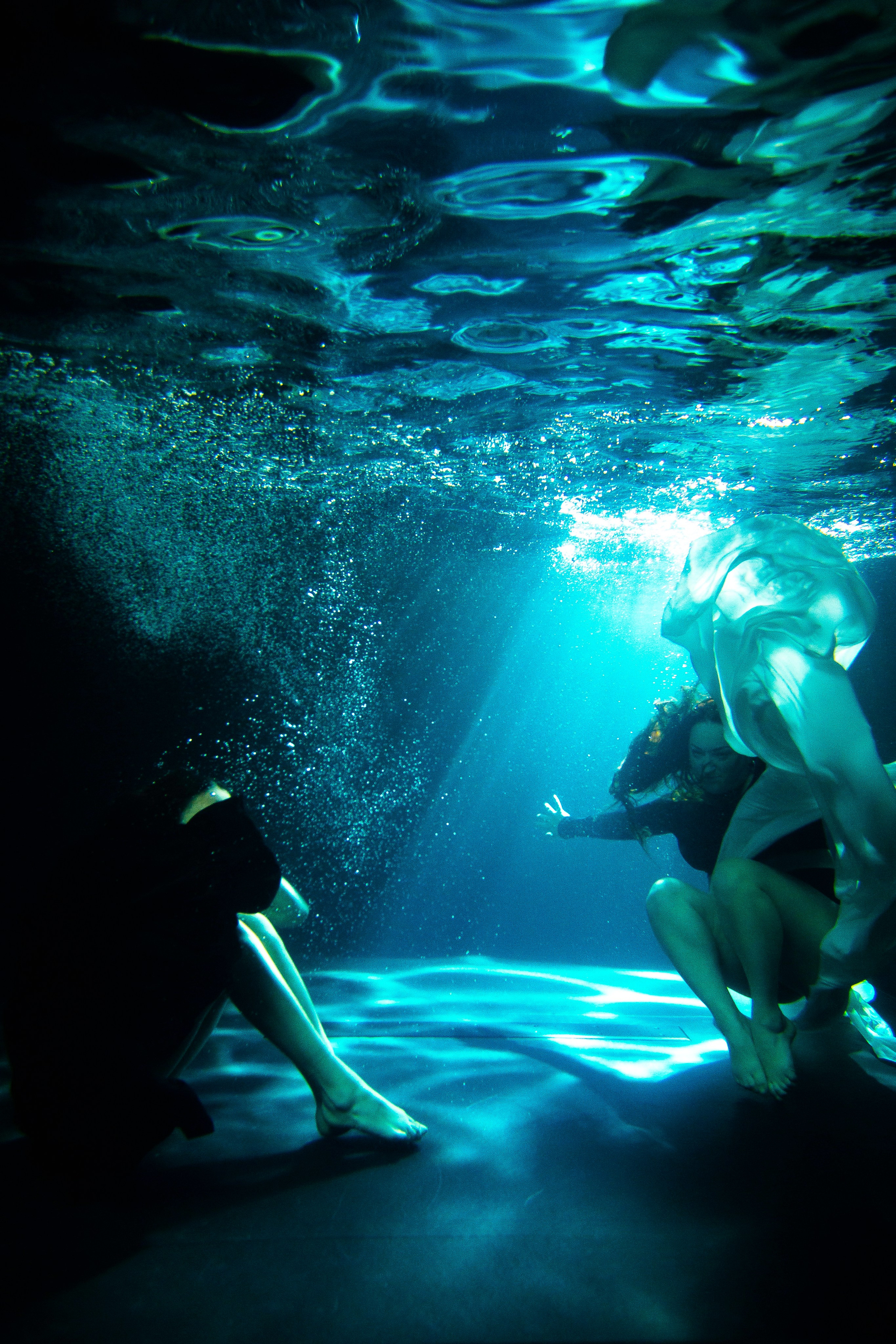 Света и Яна