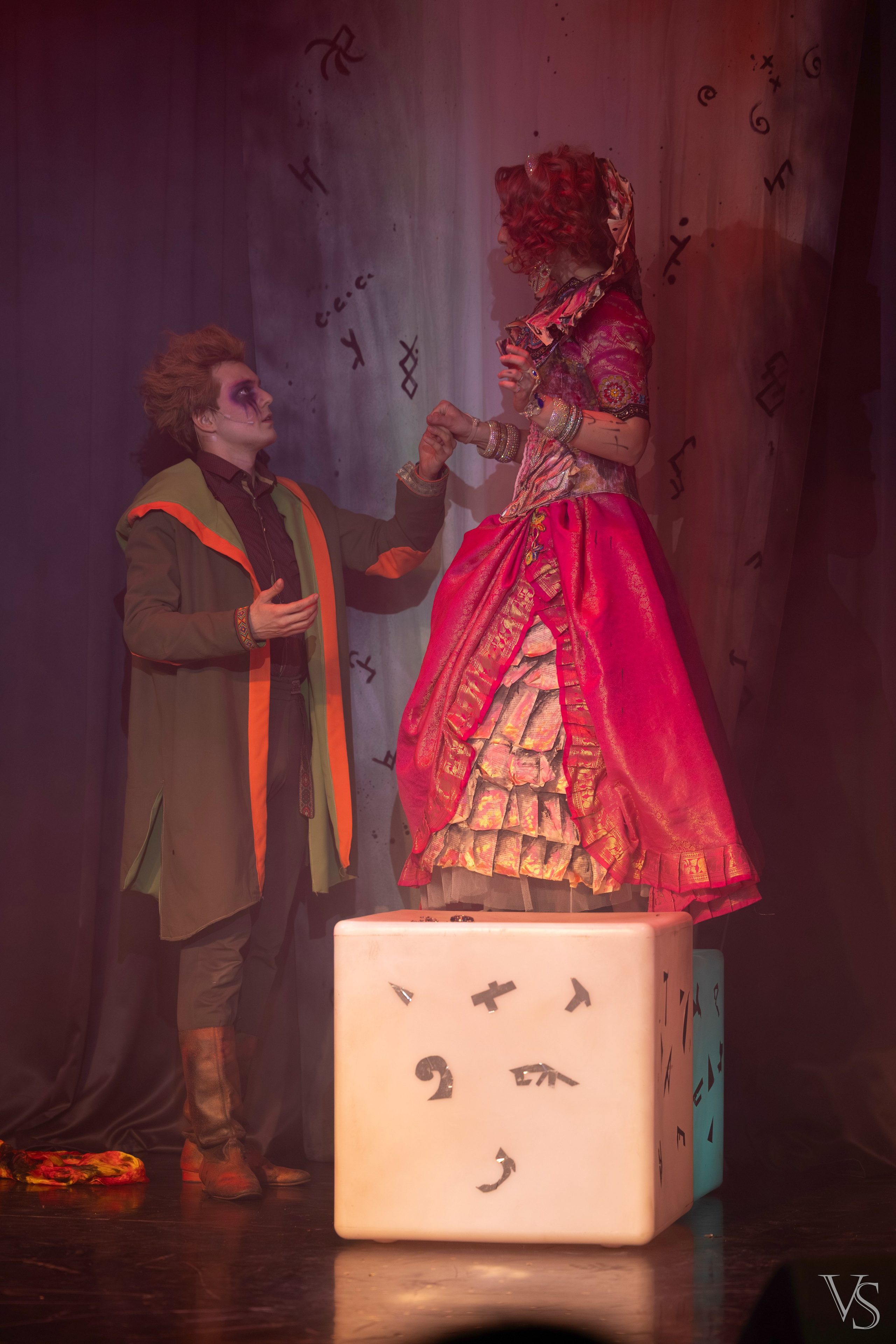 Книга стихий 25.01. Фотограф Виктор Степанов