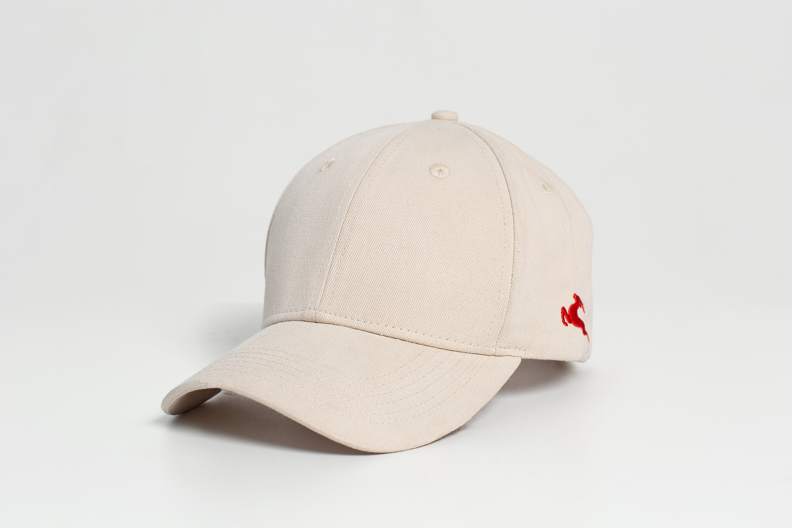 Съёмка официальных товаров для бренда «Группа ГАЗ»