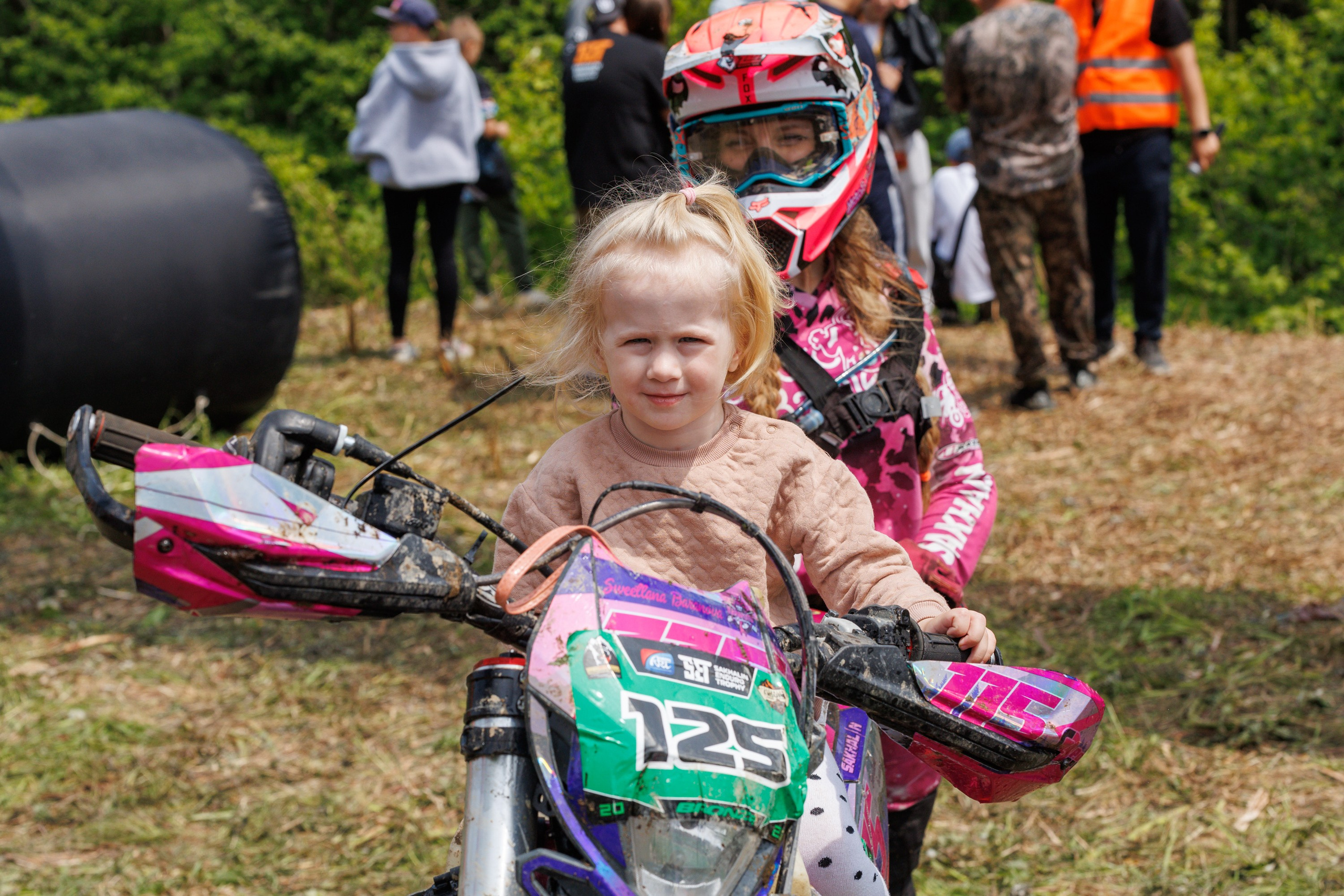 SET Project 2025. Свадебный, семейный и репортажный фотограф в Южно-Сахалинске Артур Петросян