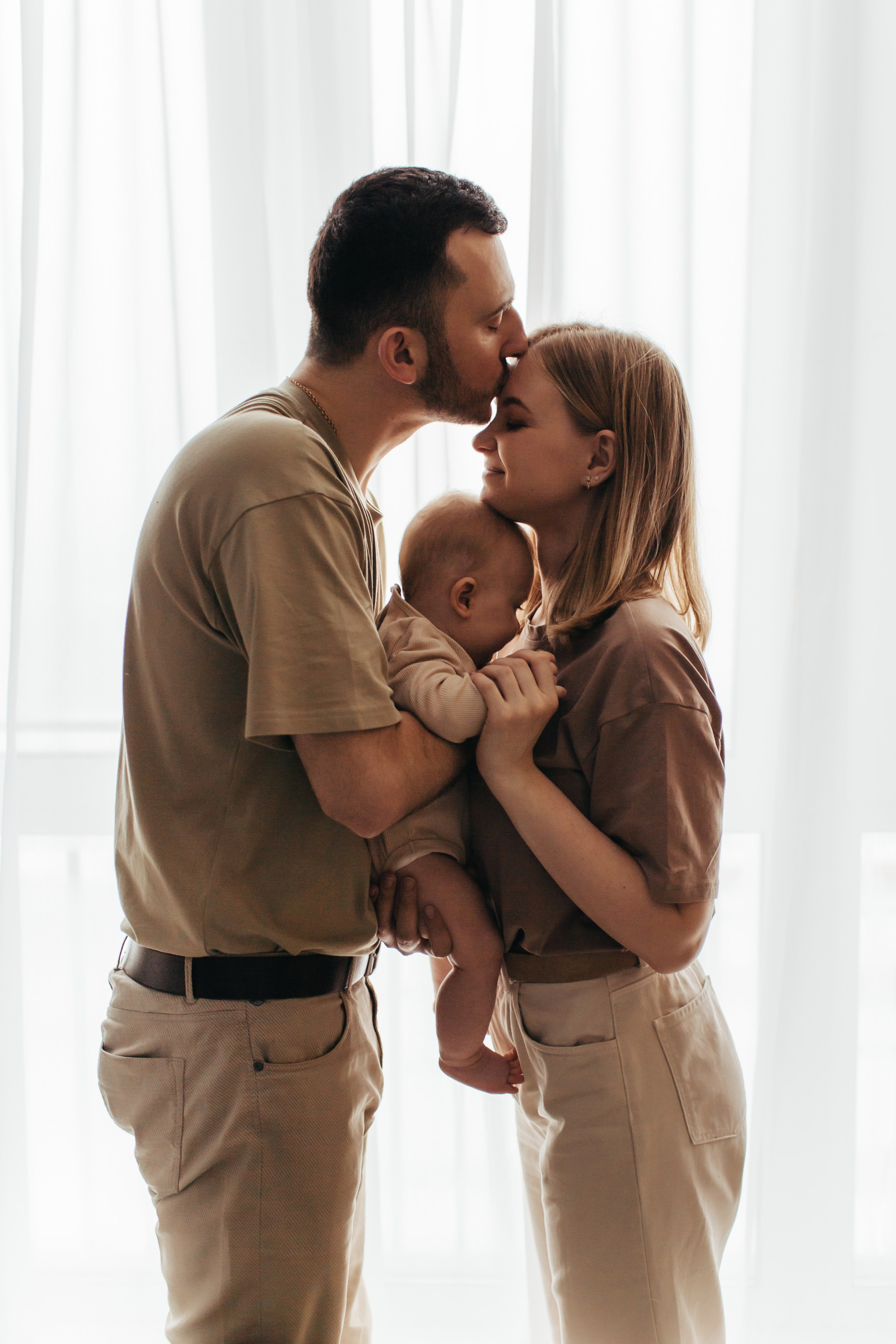 Женя, Юля и Вероника (домашняя фотосессия). Семейный и детский фотограф и видеограф в Москве, Дрокина Наталья