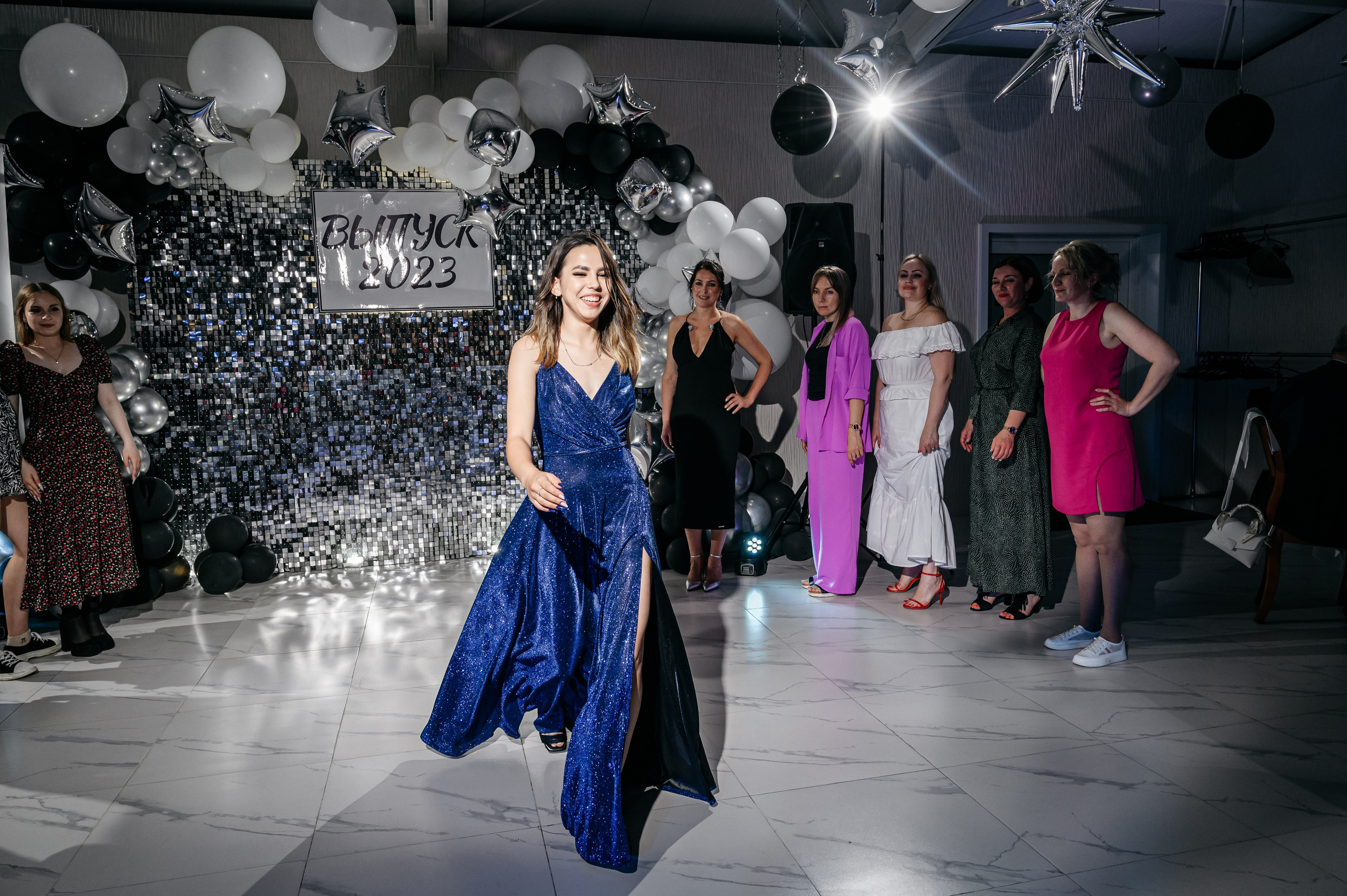 Выпускной СОШ «Ступени». Фотограф Владивосток. Игорь Кирсанов