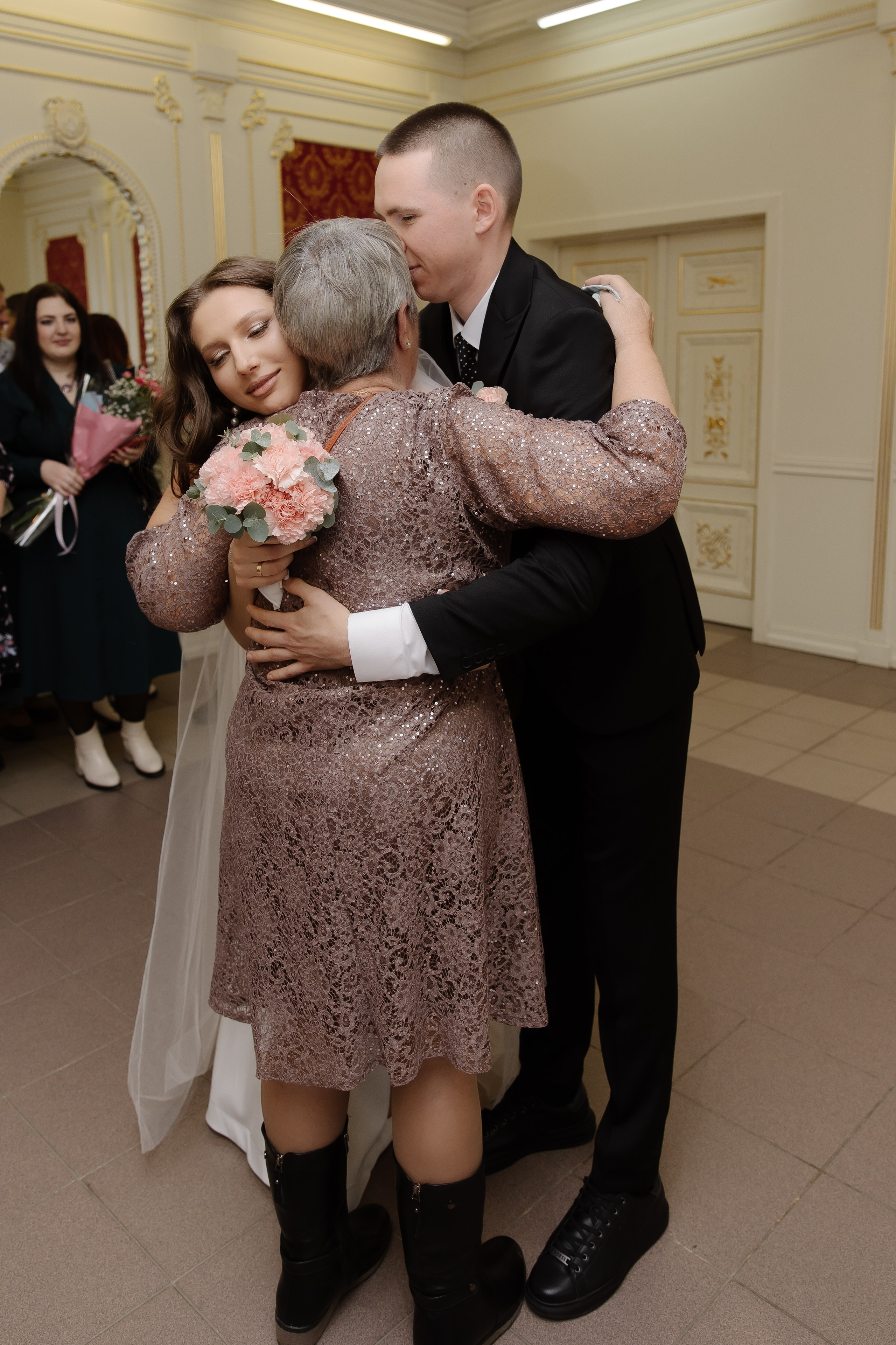 ЗАГС Курчатовского района. СВАДЕБНЫЙ ФОТОГРАФ ЧЕЛЯБИНСК