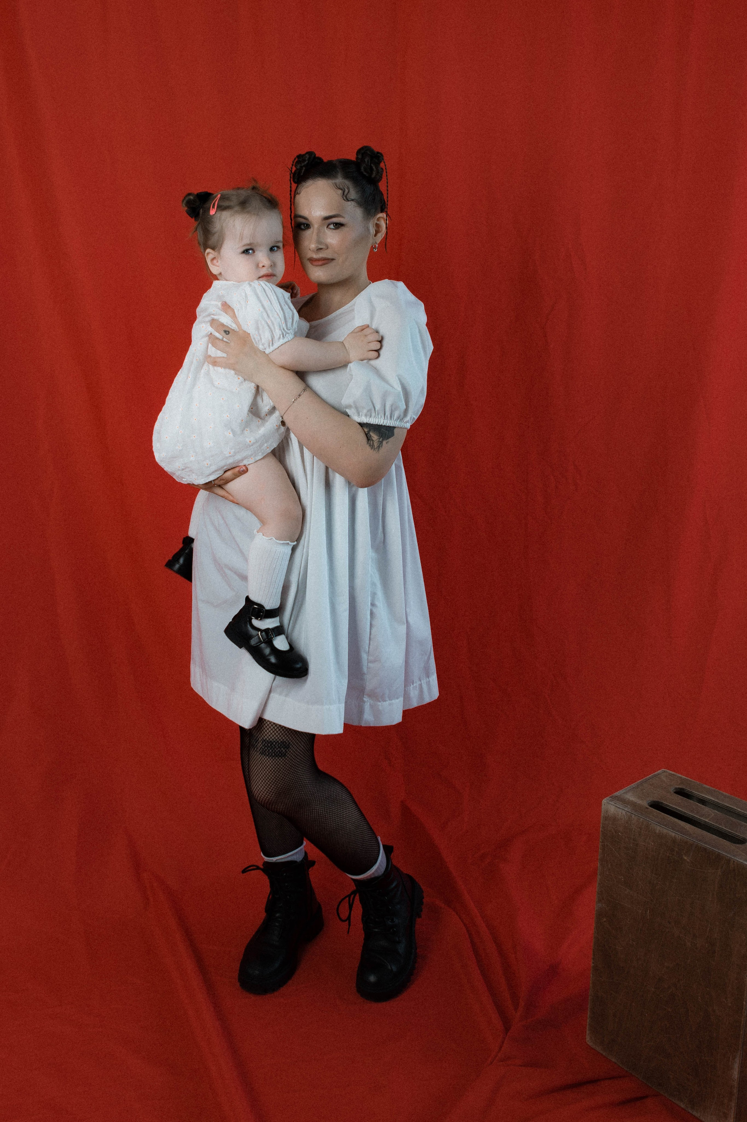 Семейная: Алена и ее дочка Женя. Контент-фотограф для творческих единиц и мастеров в Санкт-Петербурге