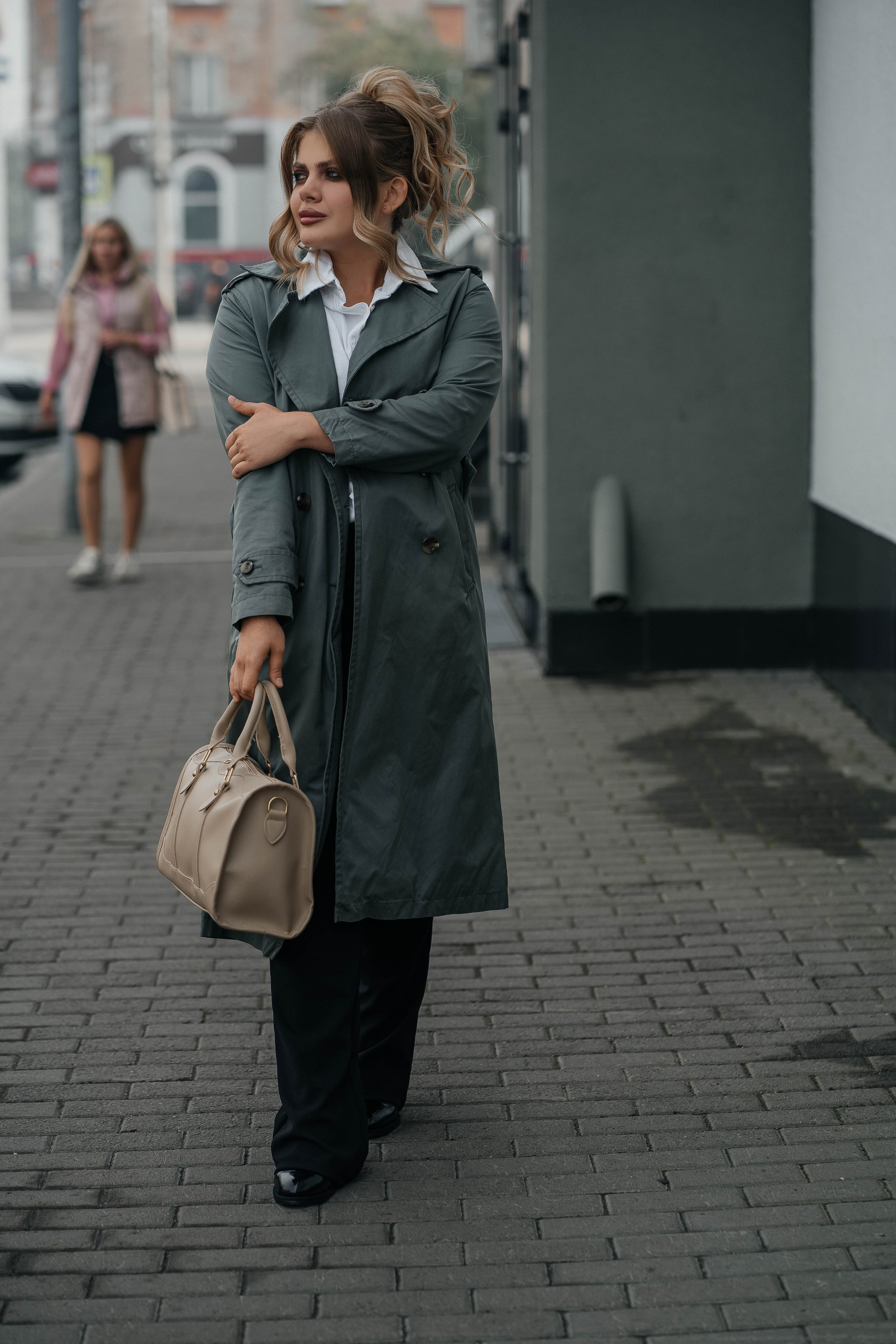 Осенний стрит. Виктория Алпеева — фотограф по любви