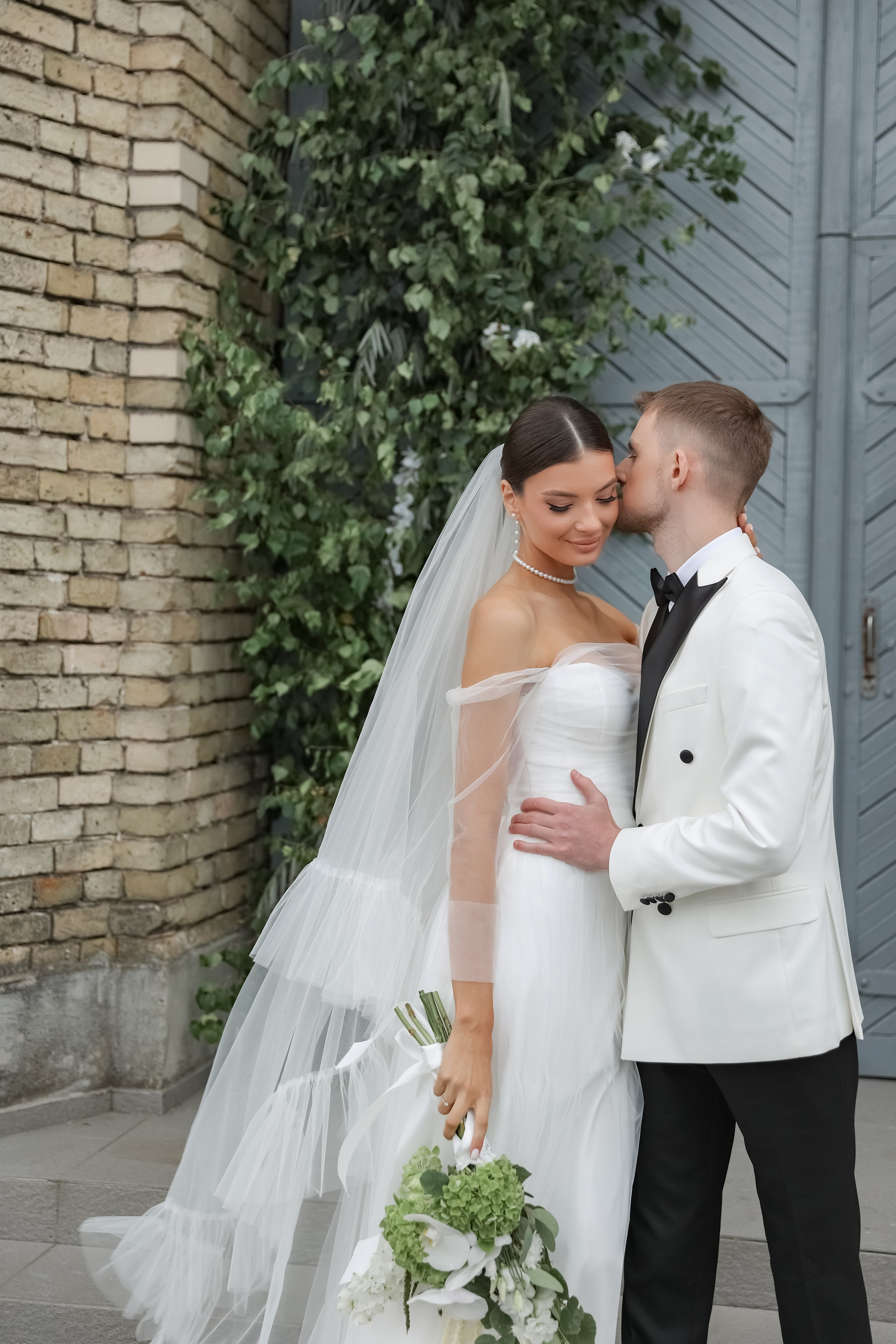 Кирилл и Виктория. Свадебные фотограф и видеограф в Минске Голдосовы Марина и Вадим