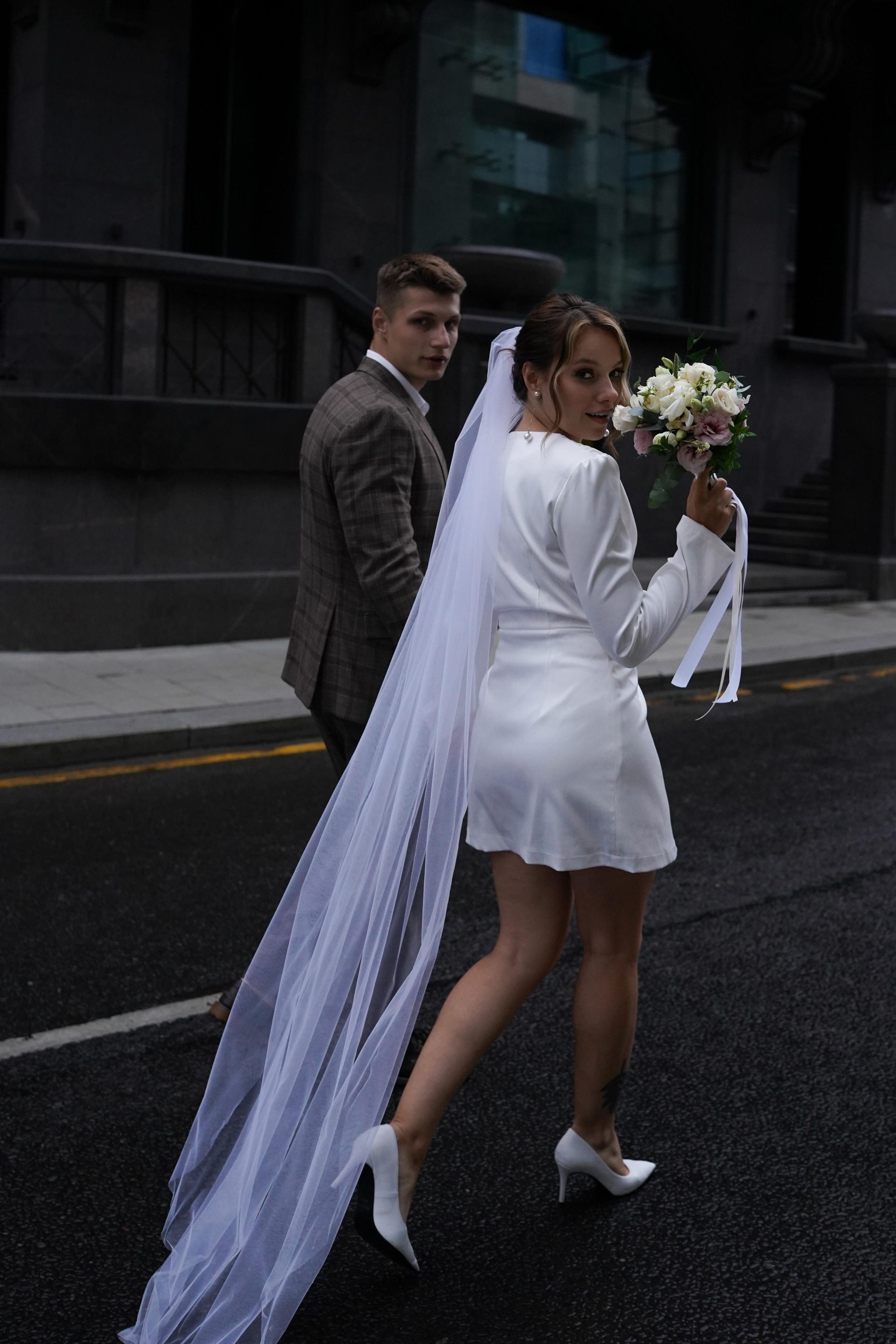 Камерная свадьба-прогулка в городе. Семейный фотограф в Москве Галина Гончар