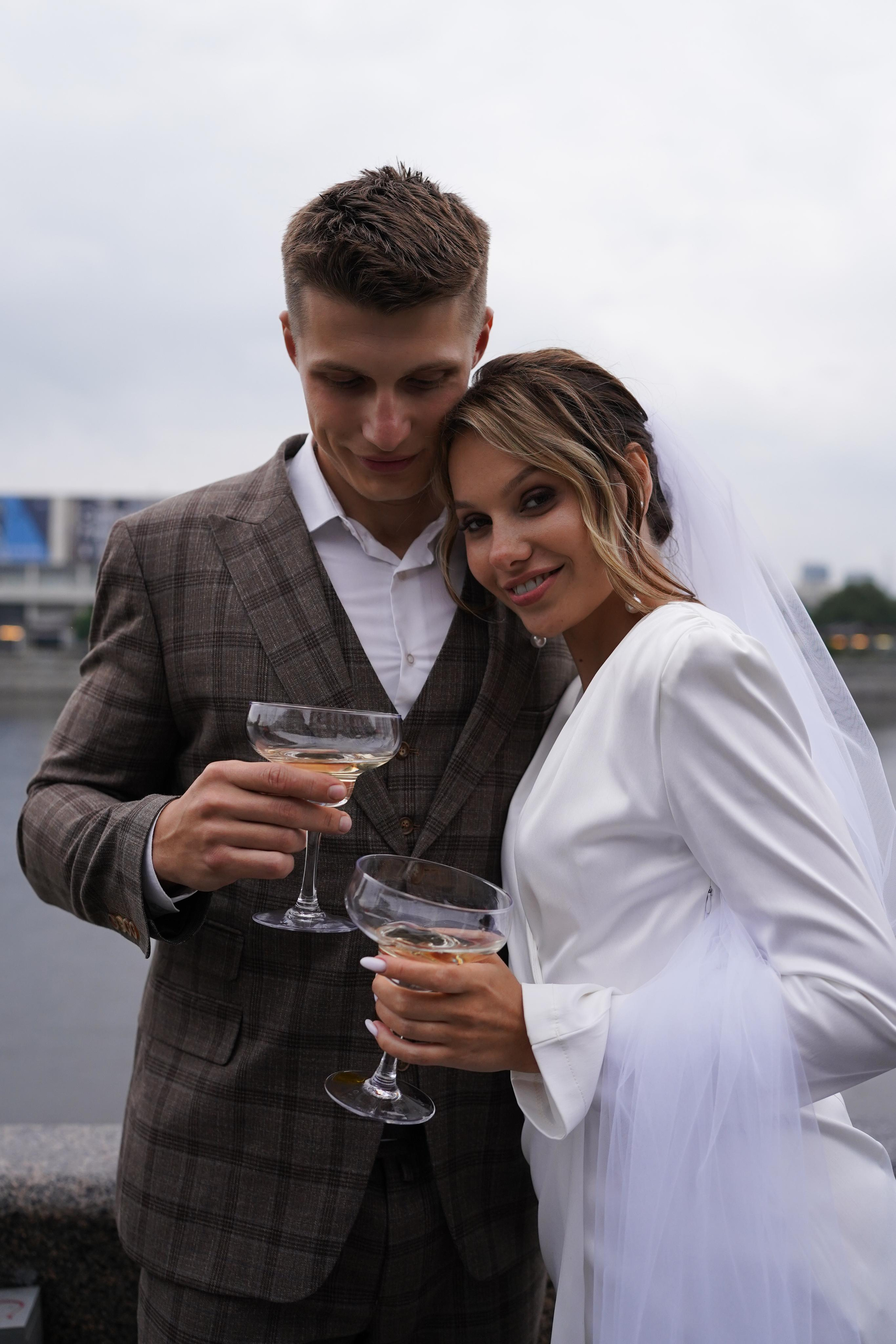 Камерная свадьба-прогулка в городе. Семейный фотограф в Москве Галина Гончар