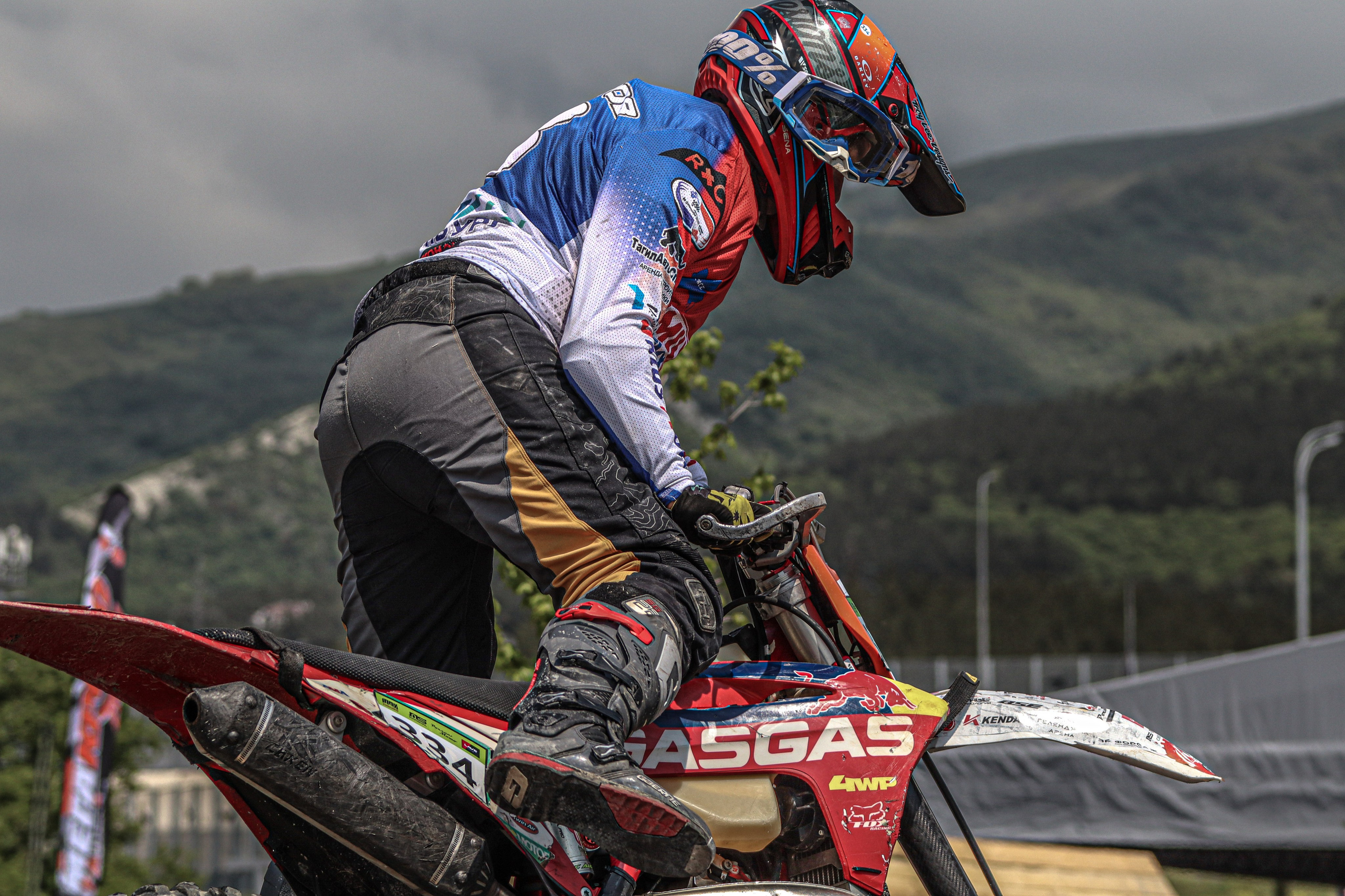 Enduro. Ivaladimirovna1995.wfolio.pro