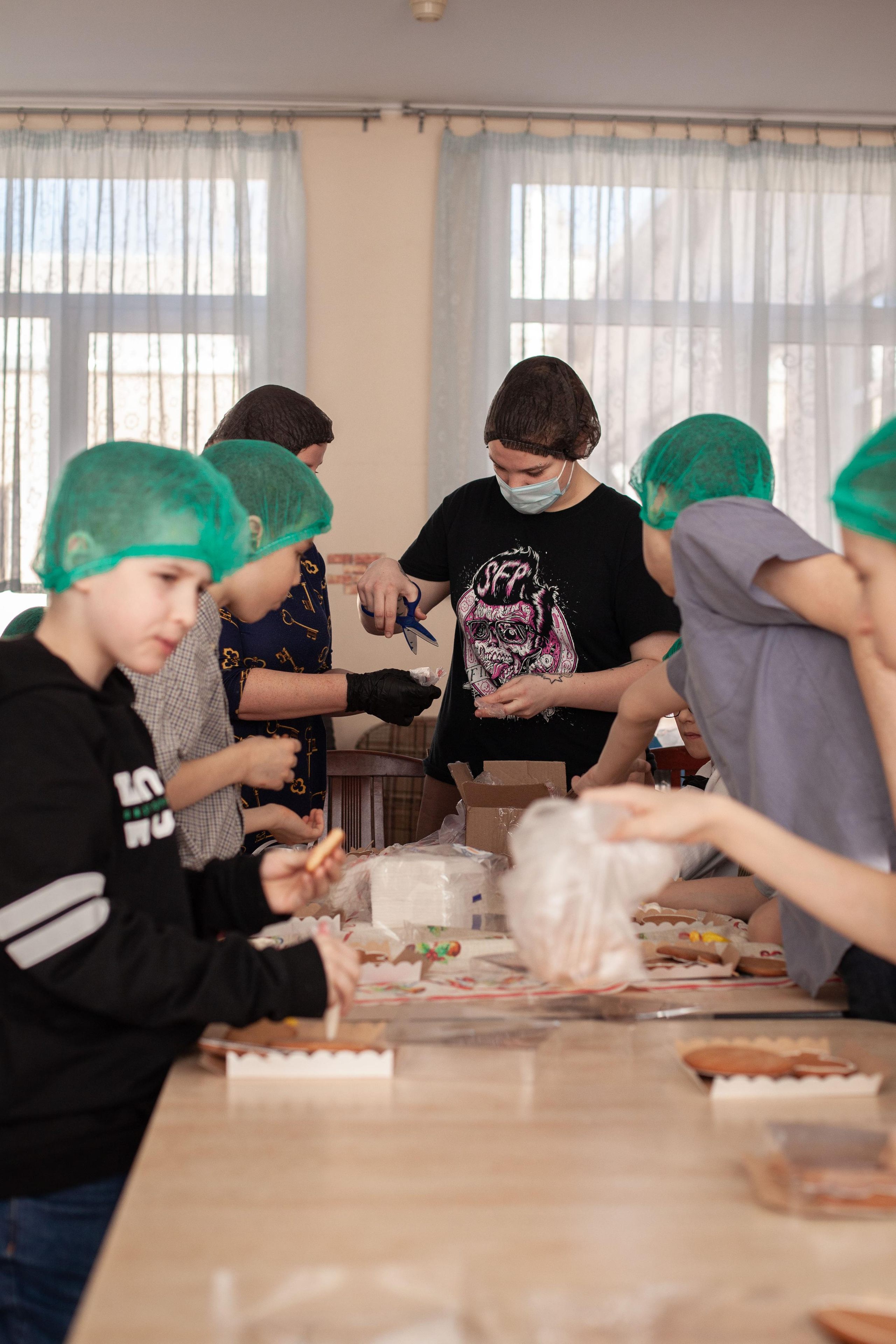 МК по росписи пряников в детском центре. Семейный и детский фотограф во Всеволосжке Людмила Квасова