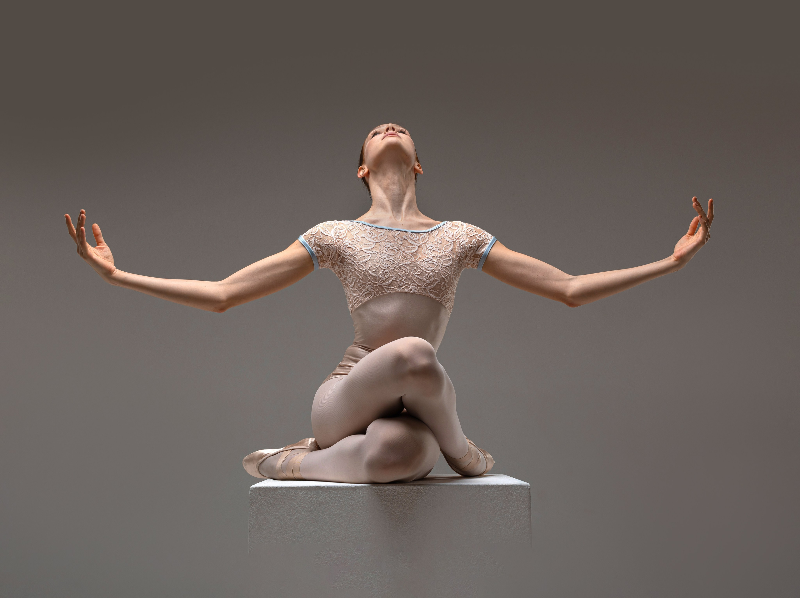 Балетная съёмка на белой циклораме и фонах. Балетный фотограф Алина Ханько — Душа Балета