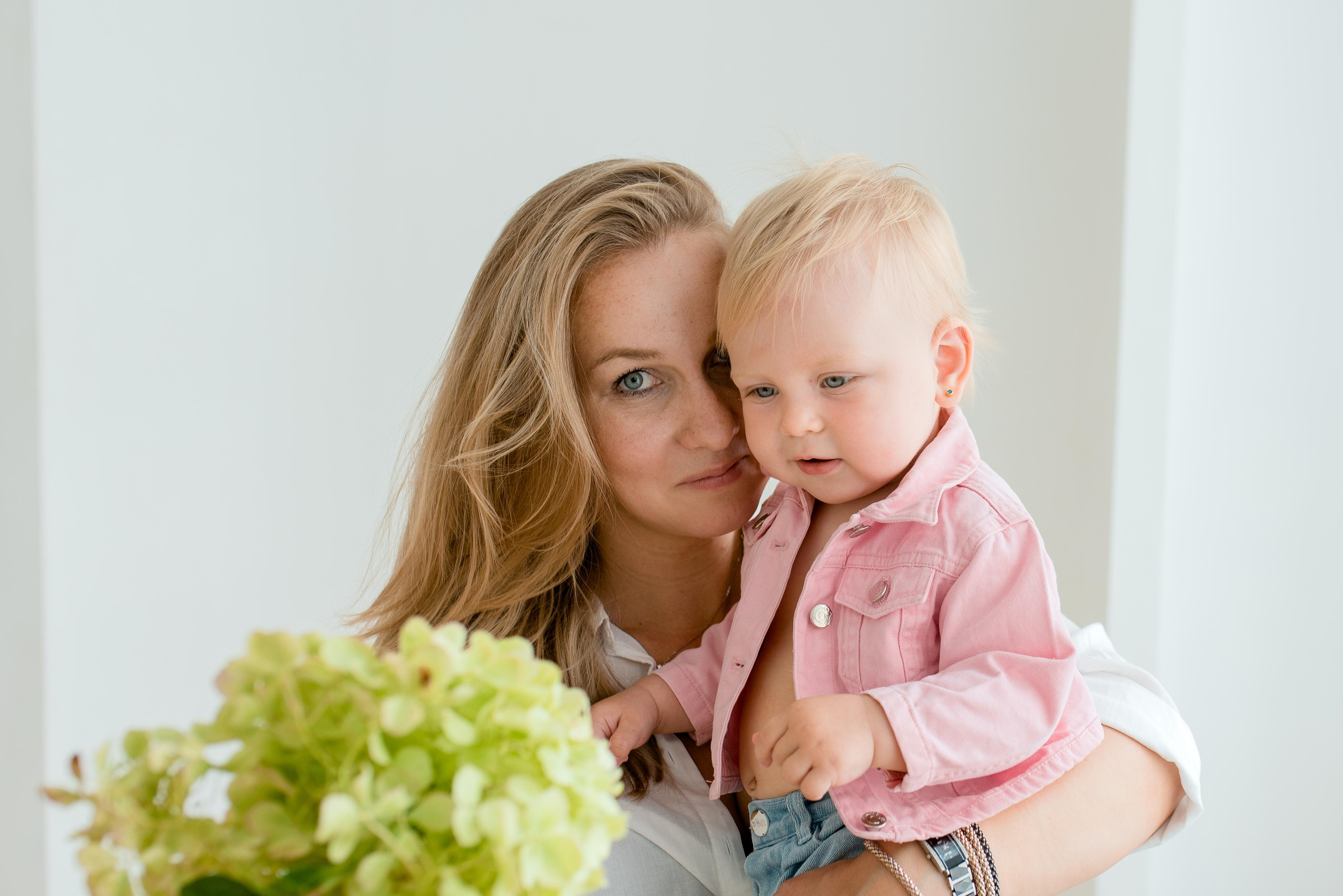 Лиза, 10 месяцев (фотостудия Maneken). Фотограф новорожденных в Екатеринбурге Лена Ильина