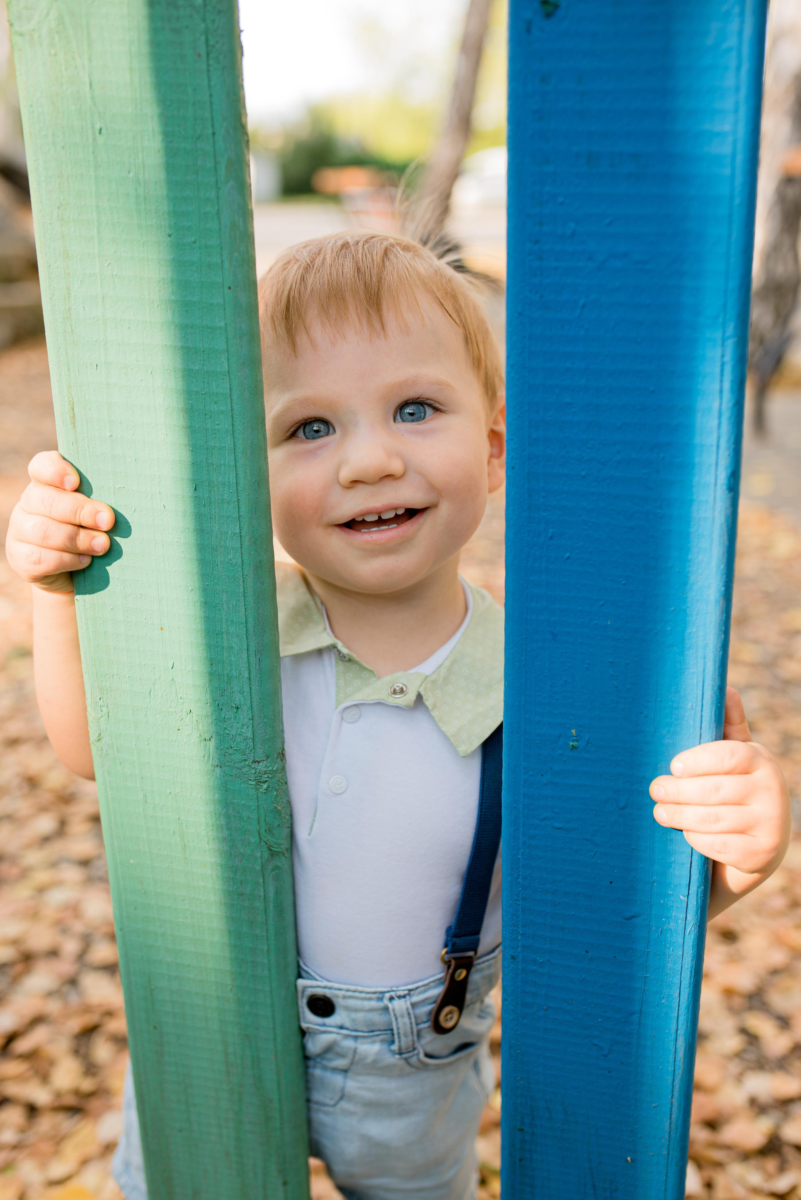 Данил, 1 годик (прогулочная фотосессия ЦПКиО Маяковского). Фотограф новорожденных в Екатеринбурге Лена Ильина