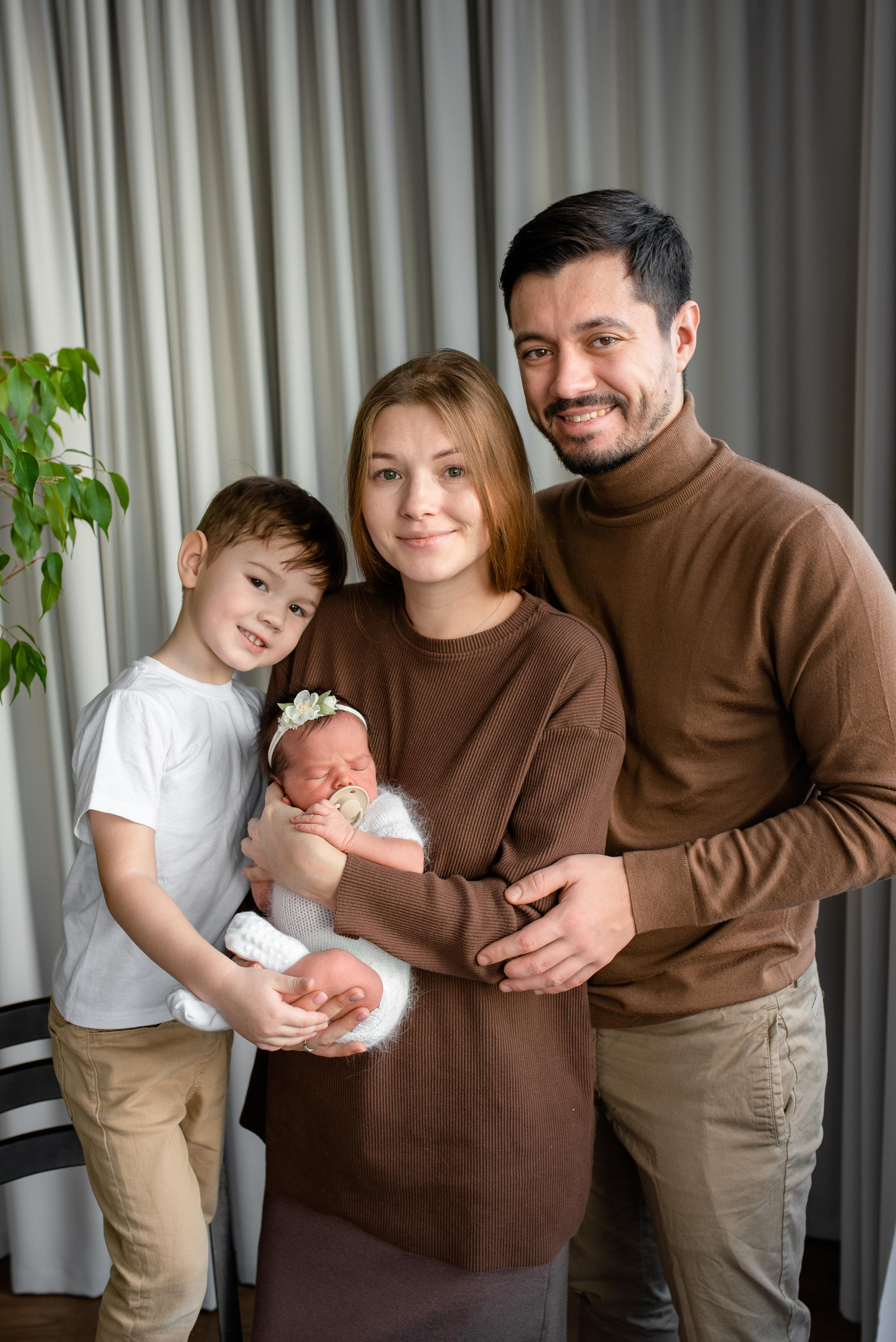 Стефания. Фотограф новорожденных в Екатеринбурге Лена Ильина