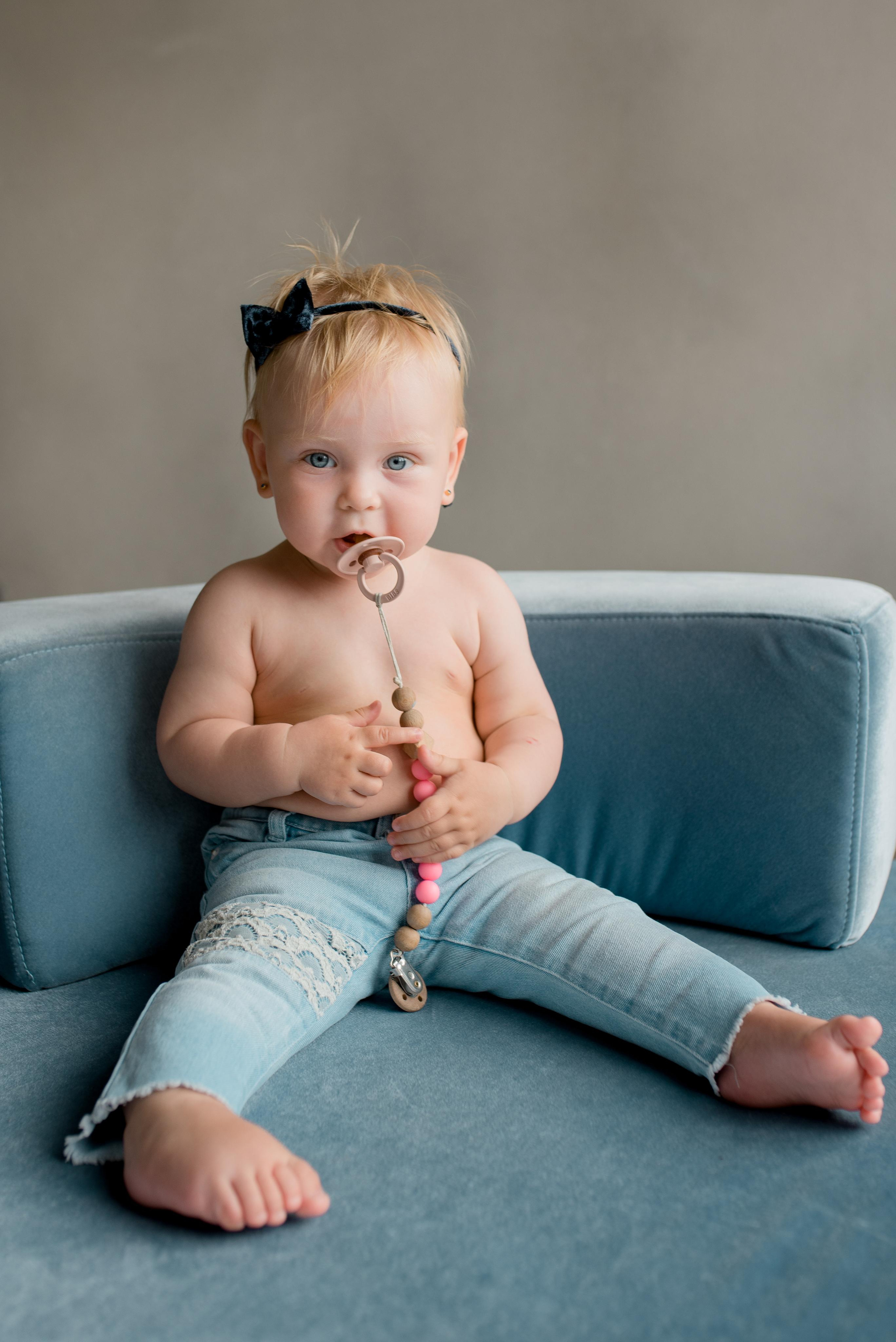 Лиза, 10 месяцев (фотостудия Maneken). Фотограф новорожденных в Екатеринбурге Лена Ильина