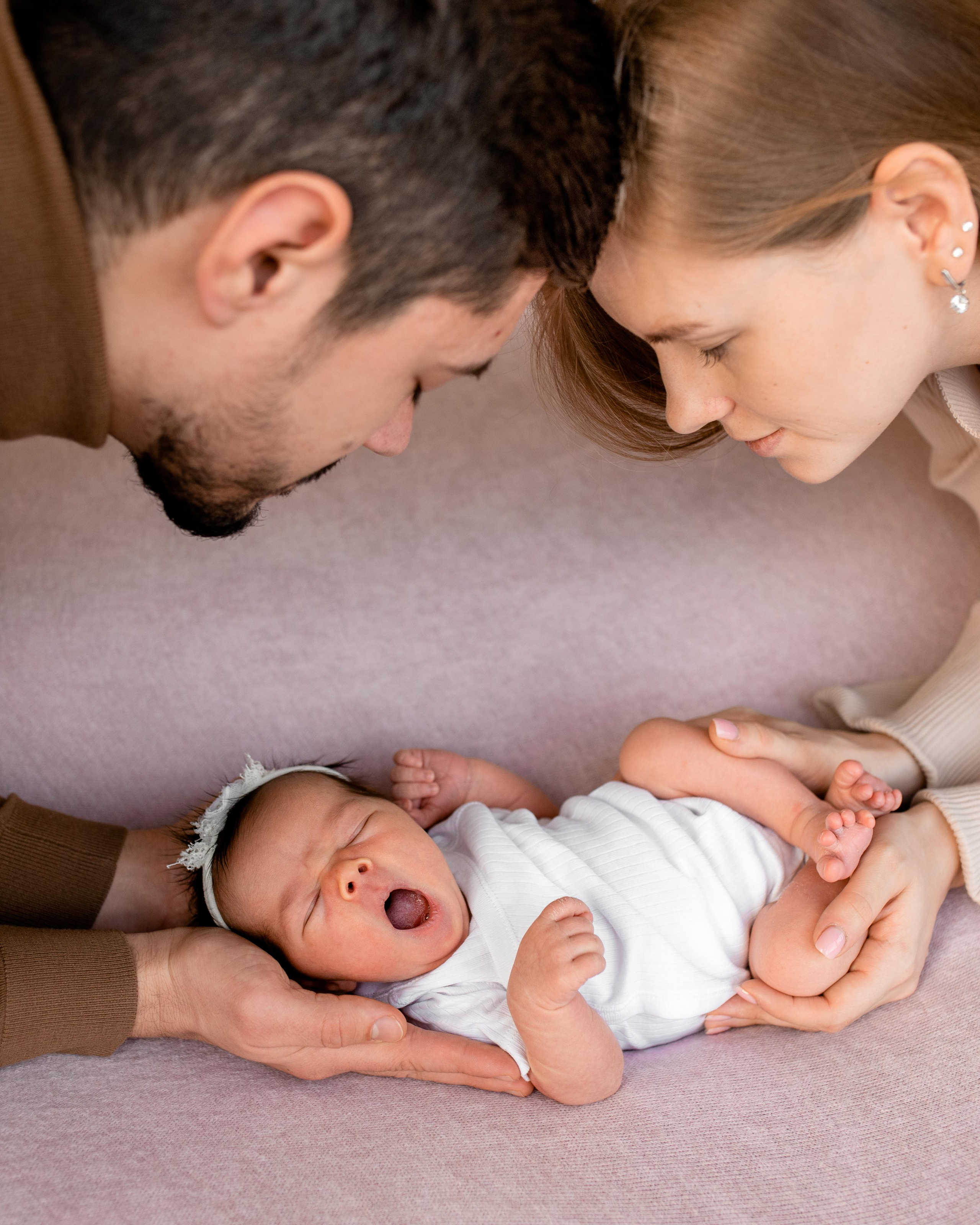 Стефания. Фотограф новорожденных в Екатеринбурге Лена Ильина