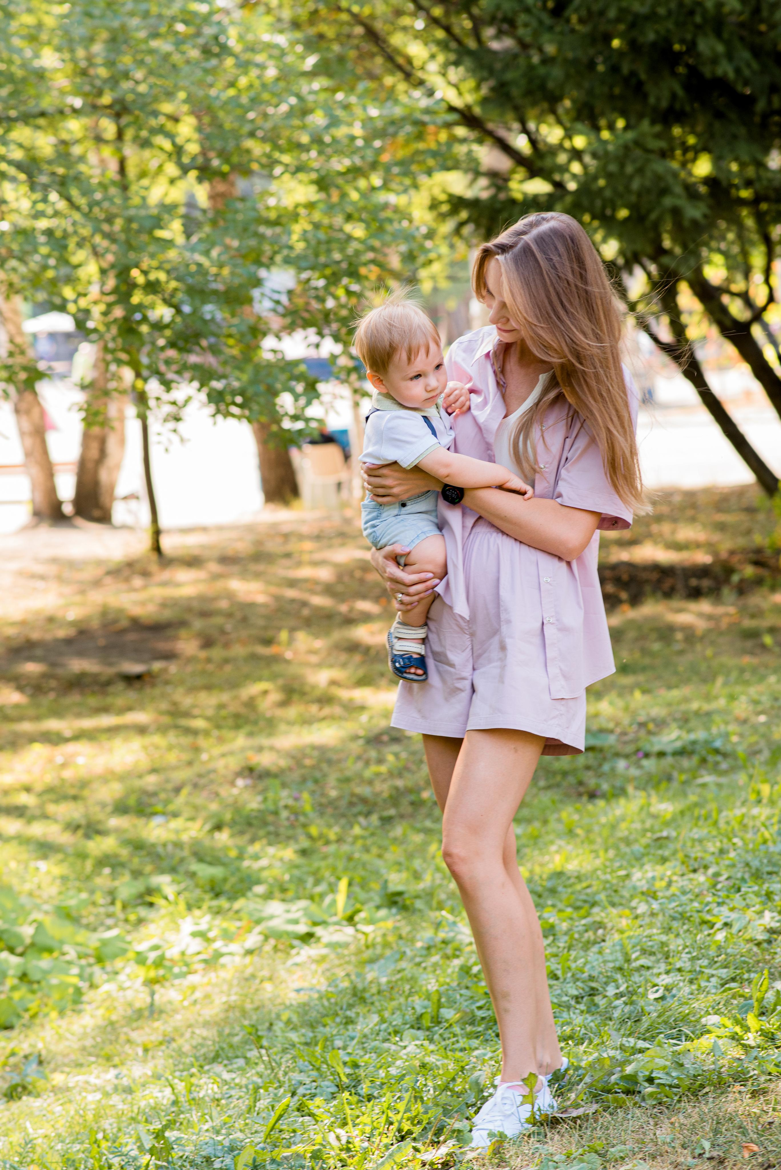 Данил, 1 годик (прогулочная фотосессия ЦПКиО Маяковского). Фотограф новорожденных в Екатеринбурге Лена Ильина