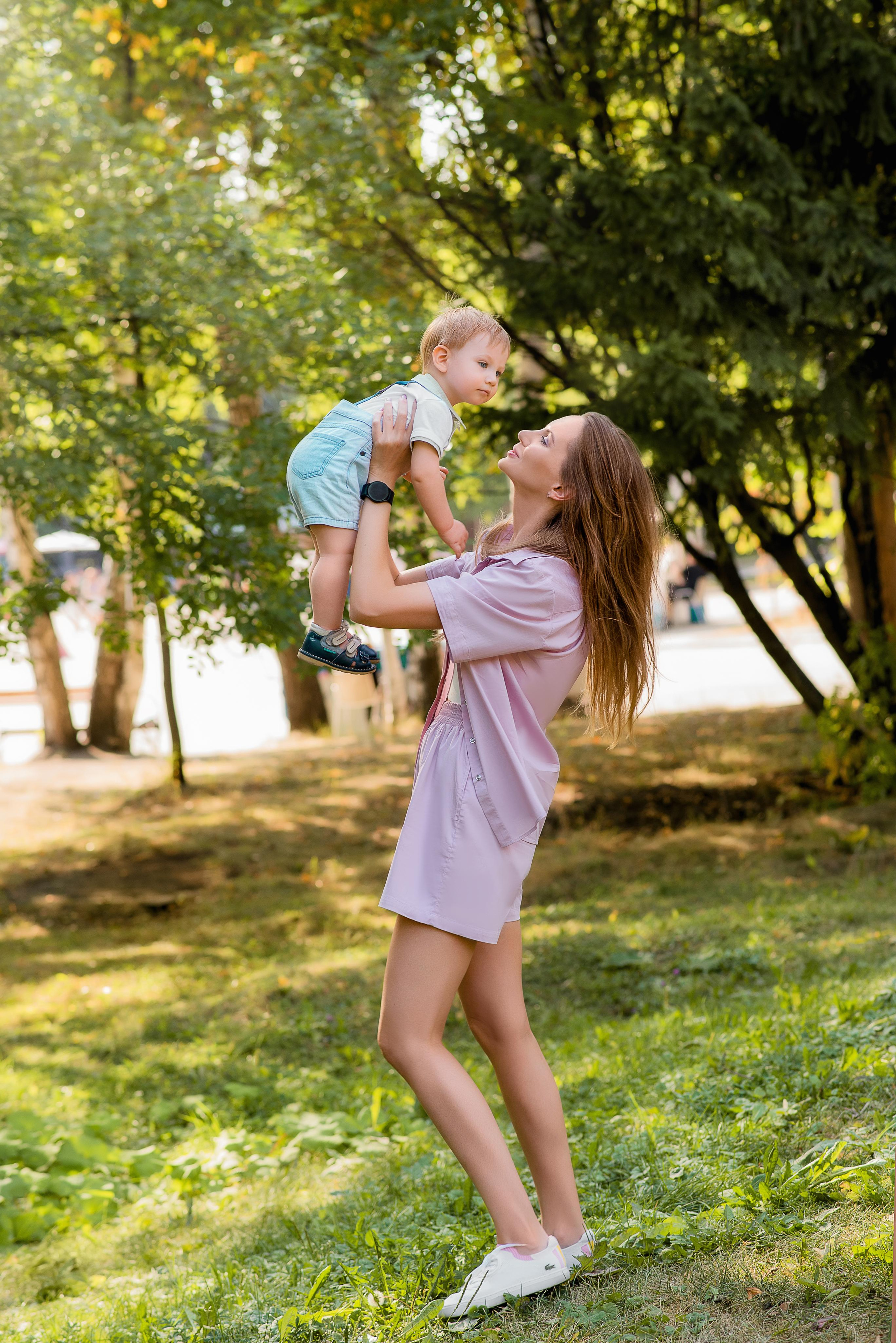 Данил, 1 годик (прогулочная фотосессия ЦПКиО Маяковского). Фотограф новорожденных в Екатеринбурге Лена Ильина
