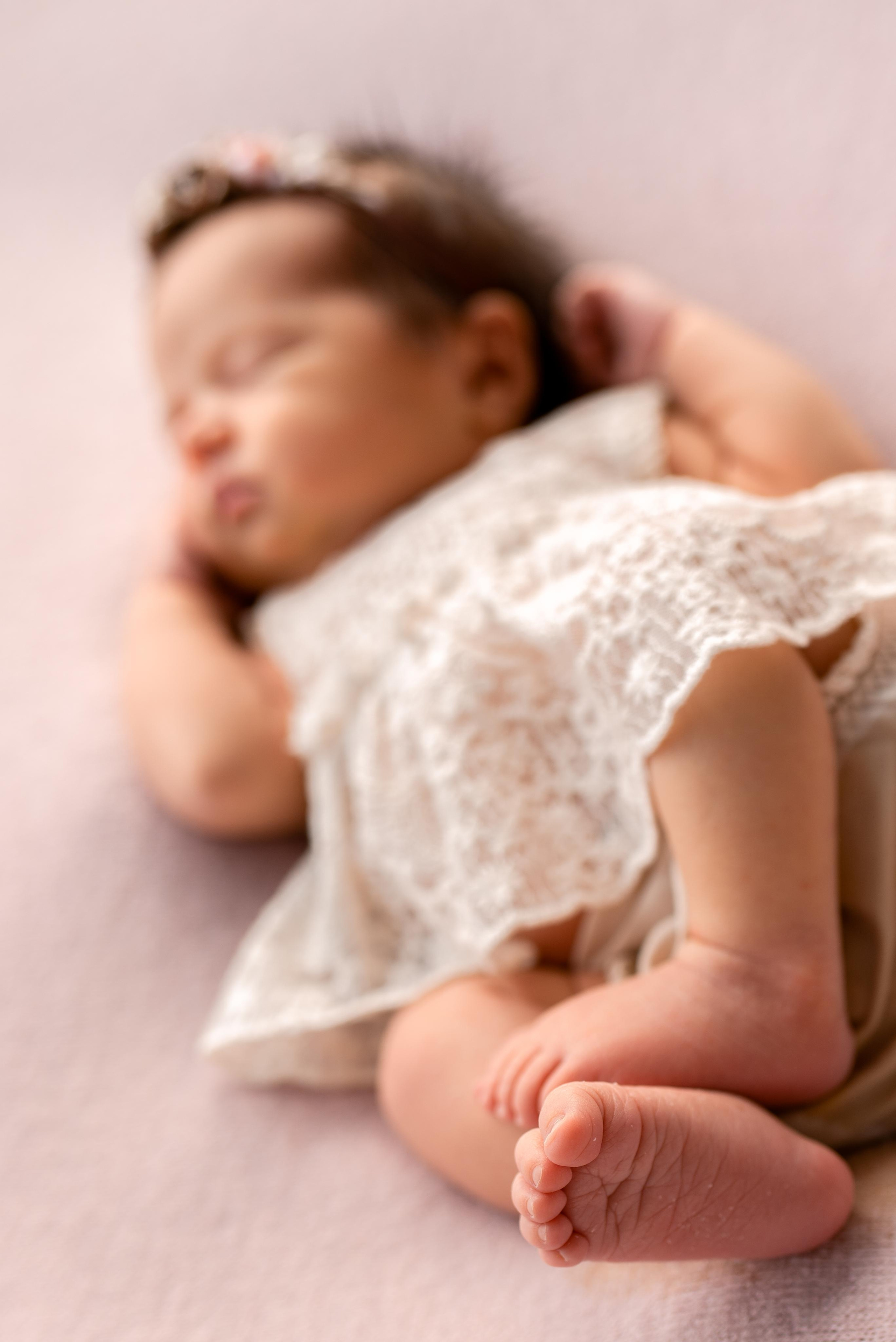Стефания. Фотограф новорожденных в Екатеринбурге Лена Ильина