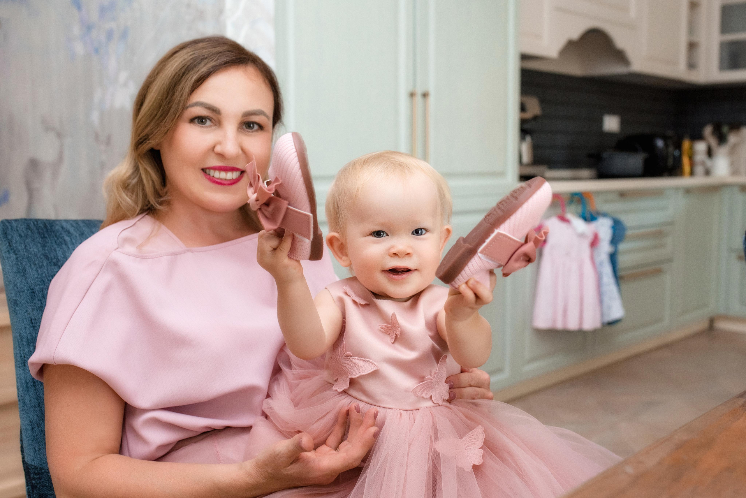 Арина, 1 годик (домашняя фотосессия). Фотограф новорожденных в Екатеринбурге Лена Ильина