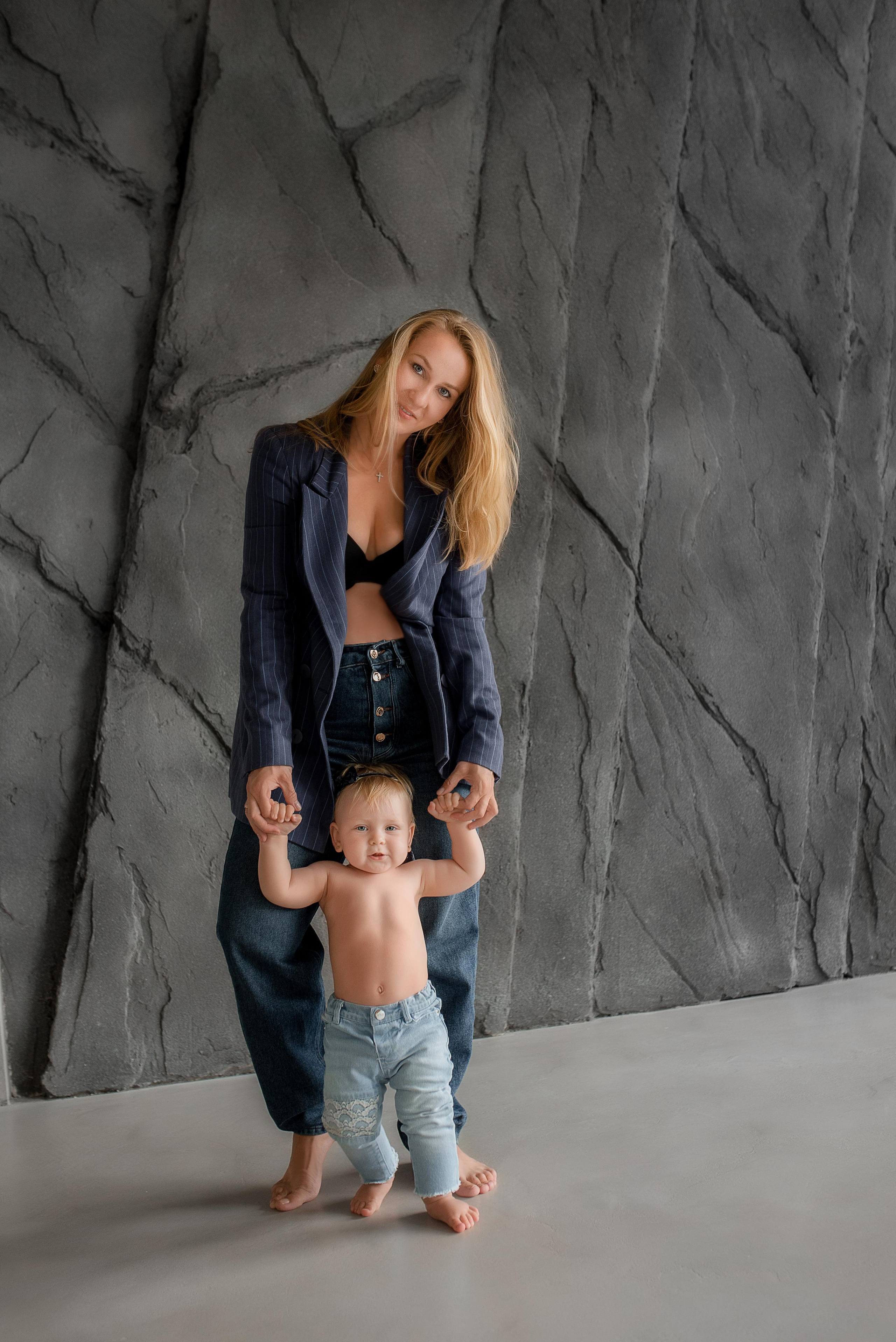 Лиза, 10 месяцев (фотостудия Maneken). Фотограф новорожденных в Екатеринбурге Лена Ильина